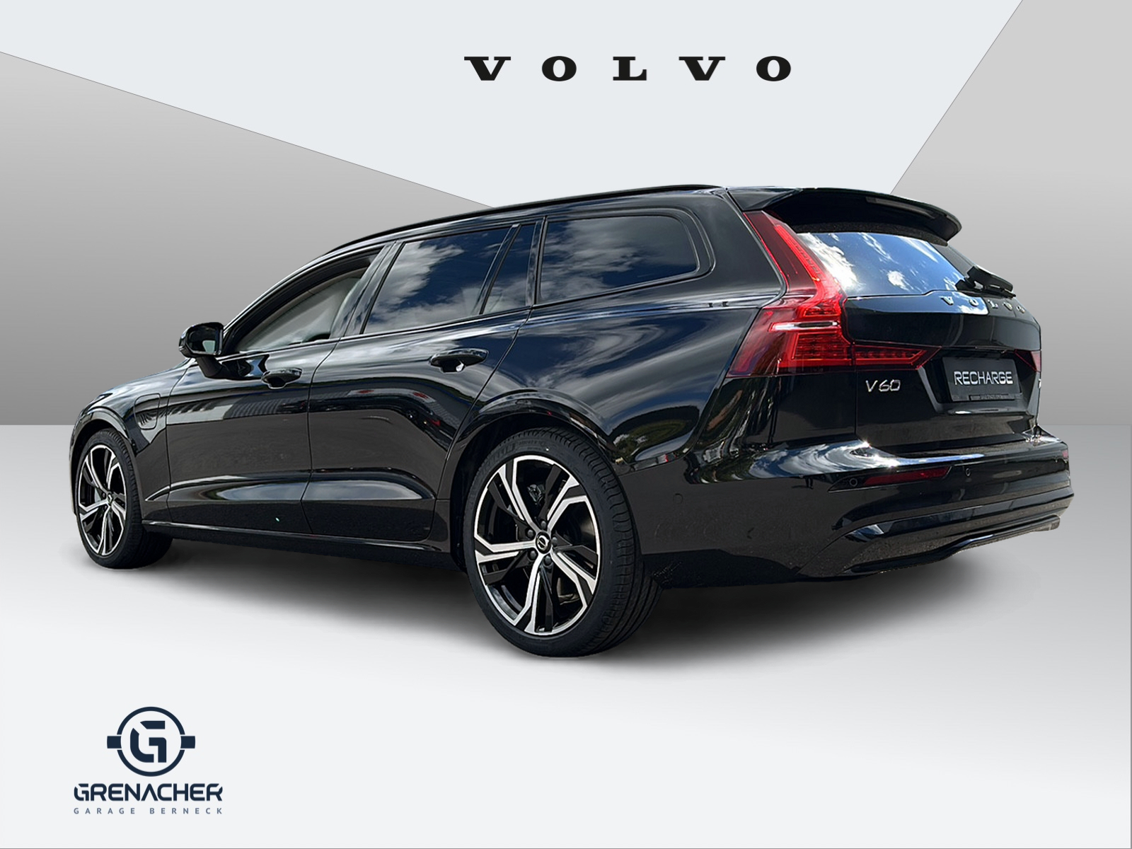 VOLVO V60 2.0 T6 TE Ultra Dark eAWD-showroom-element-3