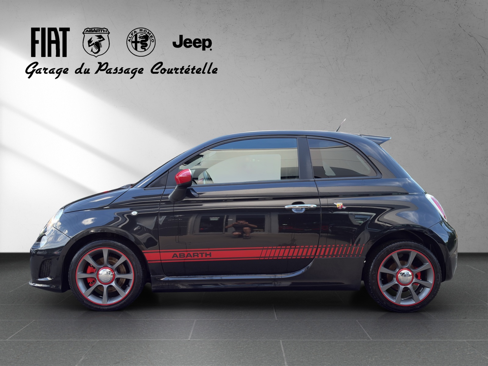 FIAT 500 1.4 16V Turbo Abarth-image-3