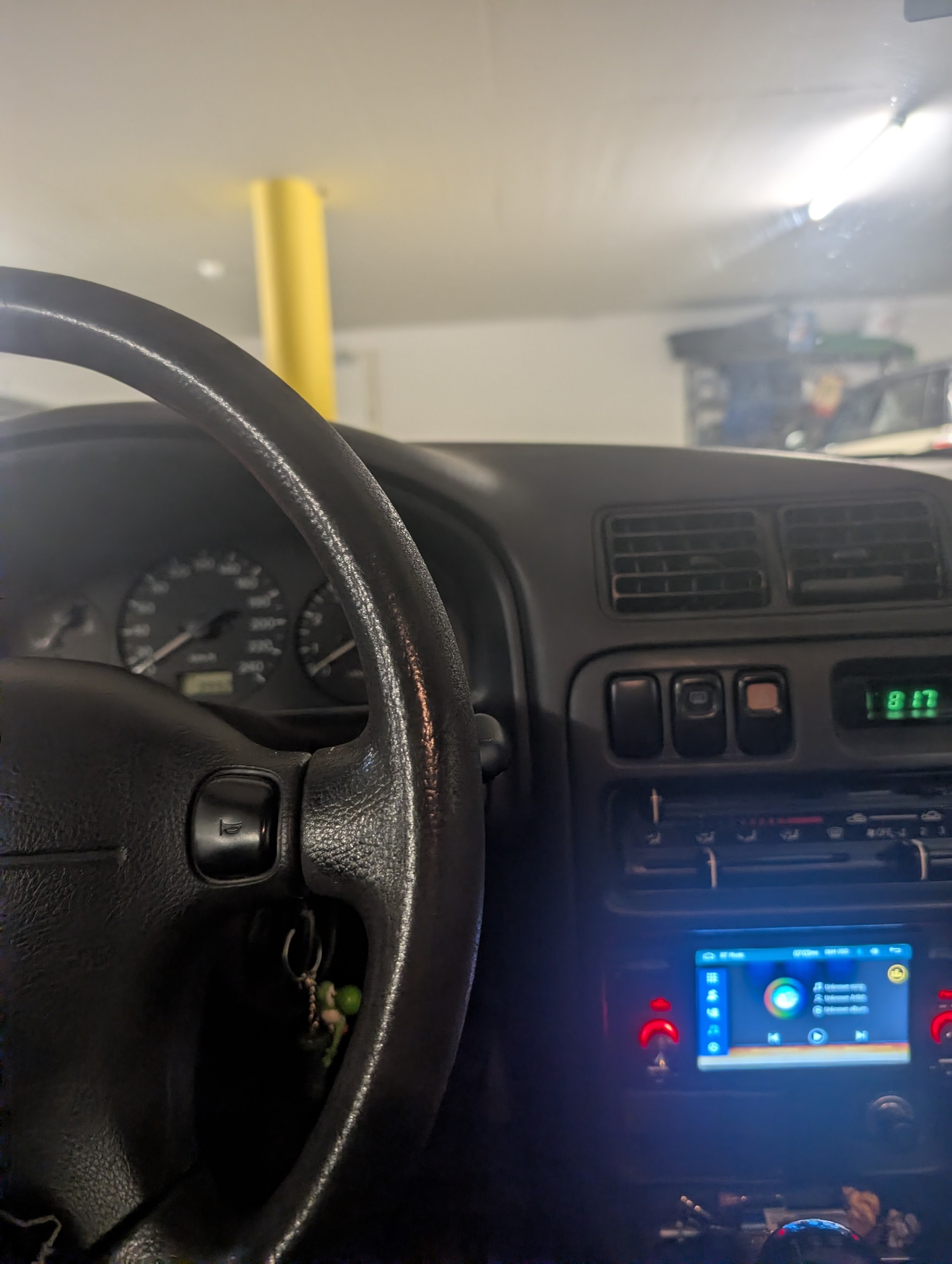 MAZDA 1.5i 16V-image-4