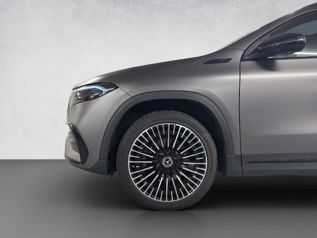 MERCEDES-BENZ EQA 350 AMG Line 4Matic Swiss Star-image-6