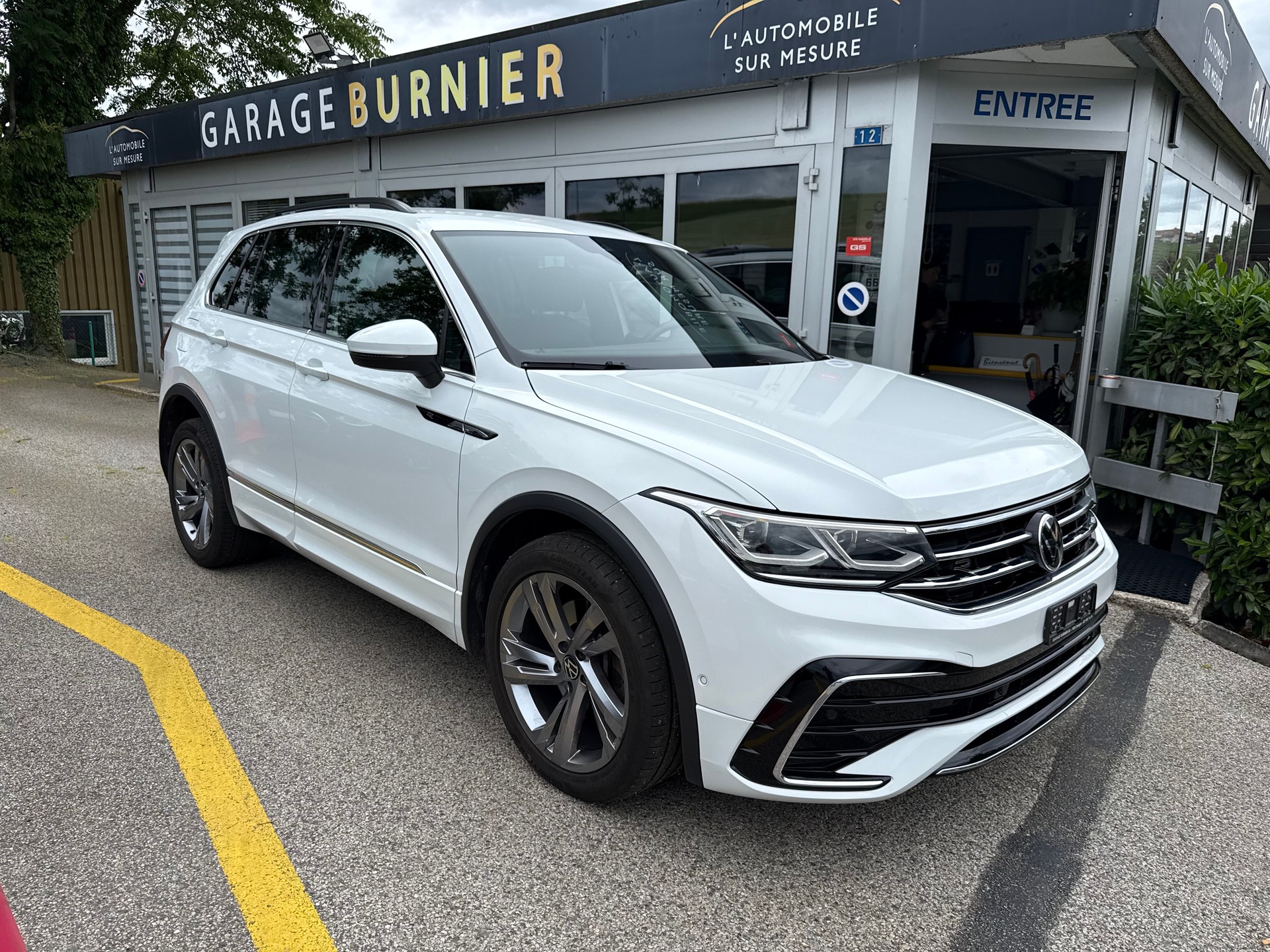 VW Tiguan 2.0TSI R-Line 4Motion DSG