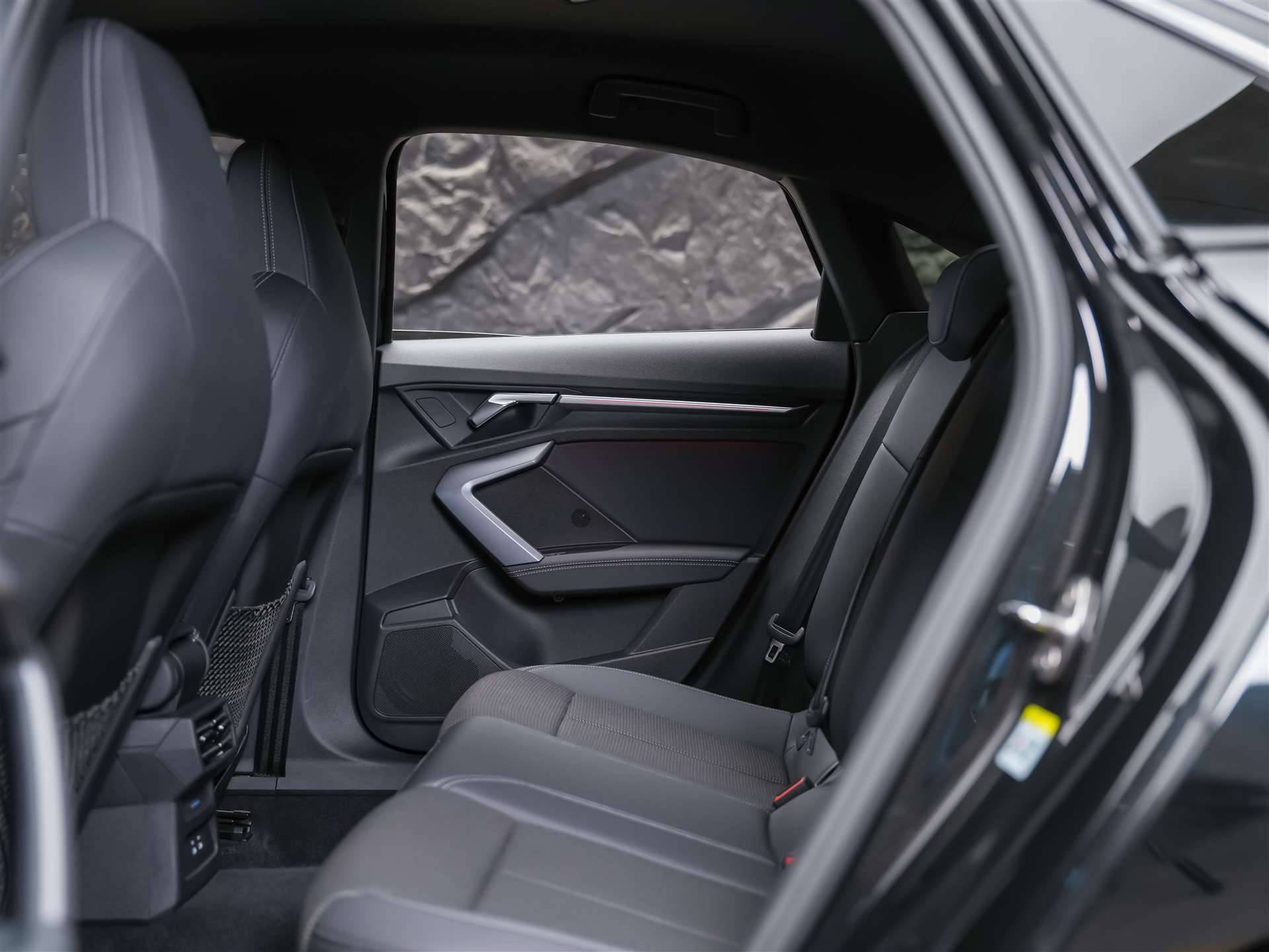 AUDI S3 Limousine TFSI quattro S-tronic *Facelift*Kamera*19" Felgen*ACC*-image-12