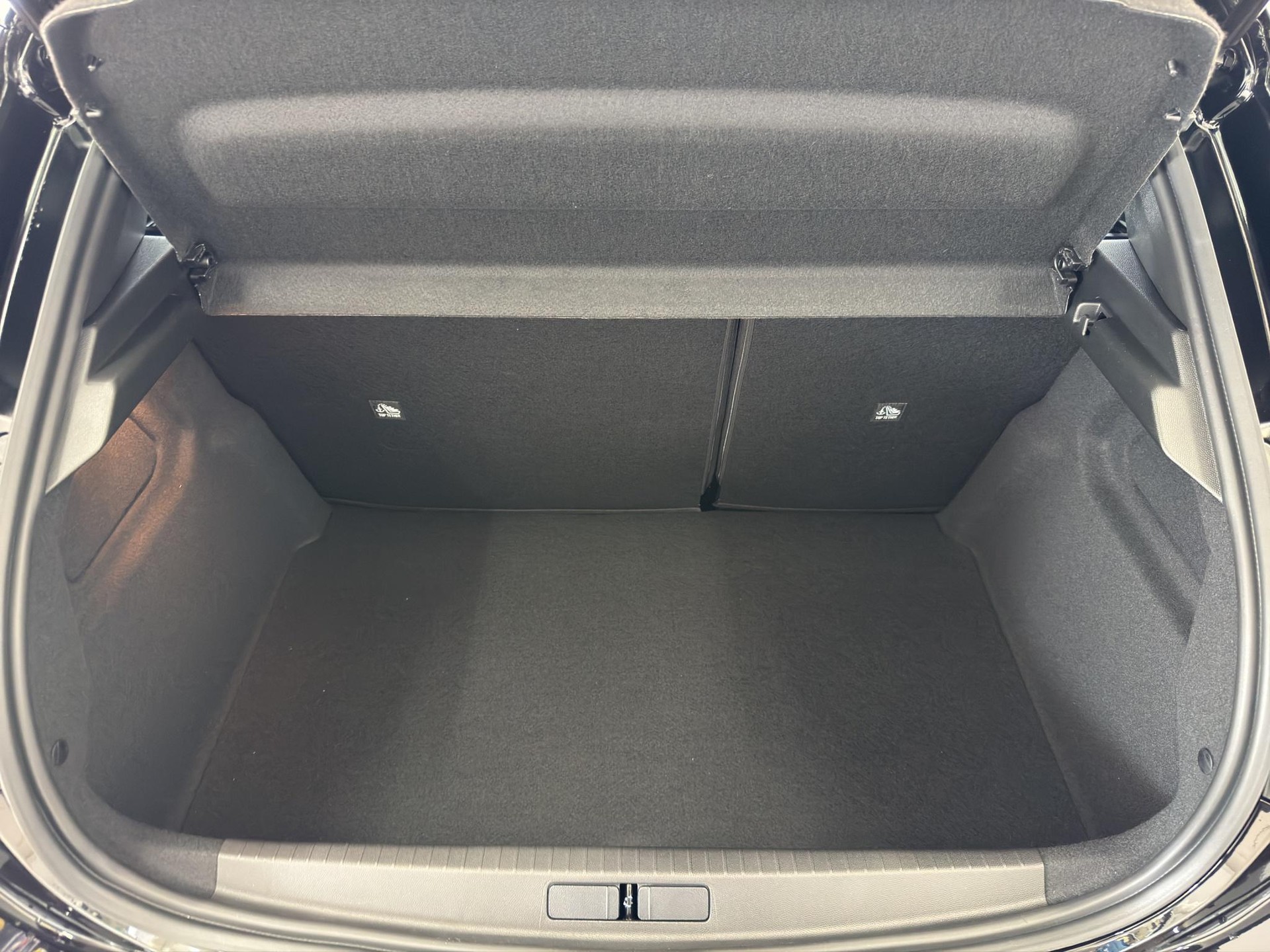 OPEL Corsa 1.2 T Hybrid Viva-image-8