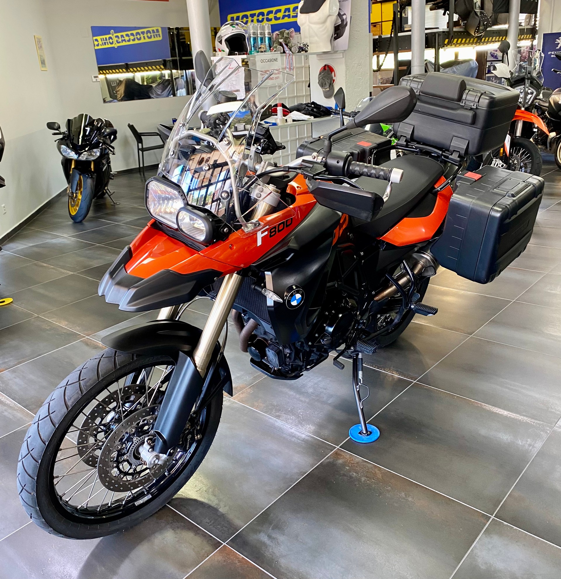 BMW F 800 GS-image-3
