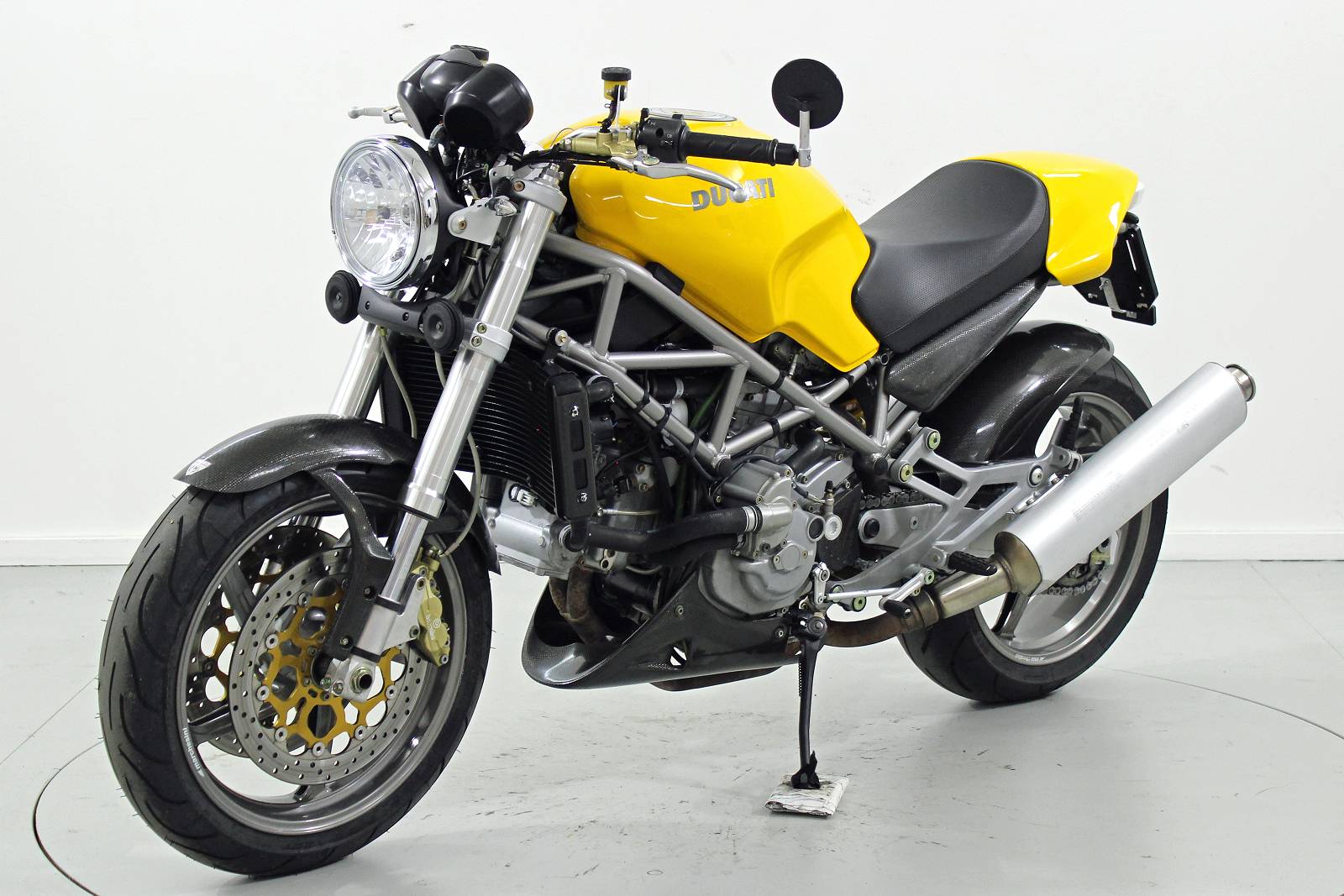 DUCATI Monster 916-image-2