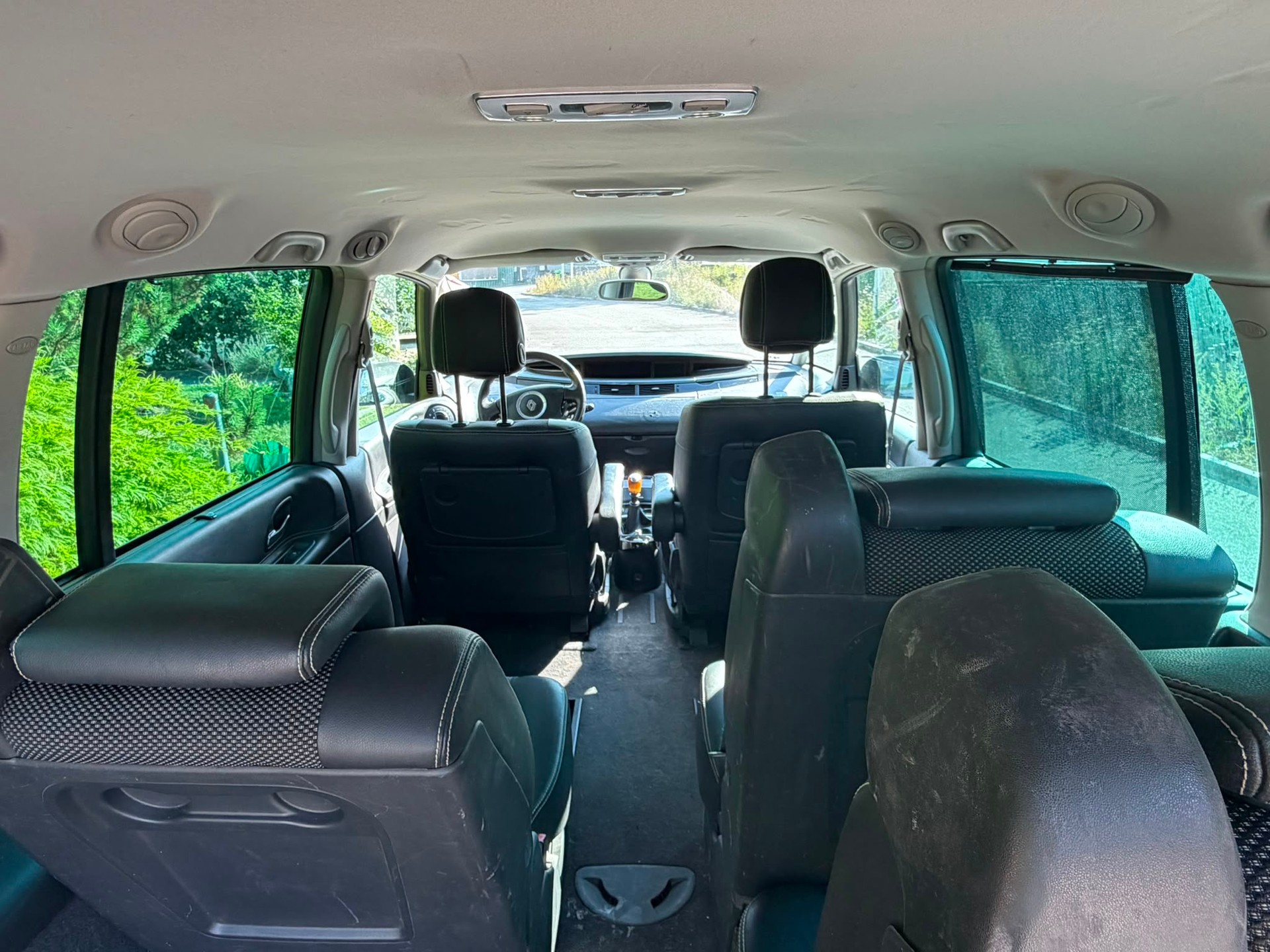 RENAULT Espace 2.0 dCi Expression-image-10