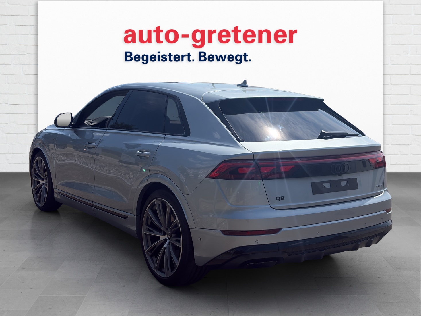 AUDI Q8 SUV 3.0 50 TDI quattro T-Tronic-showroom-element-1