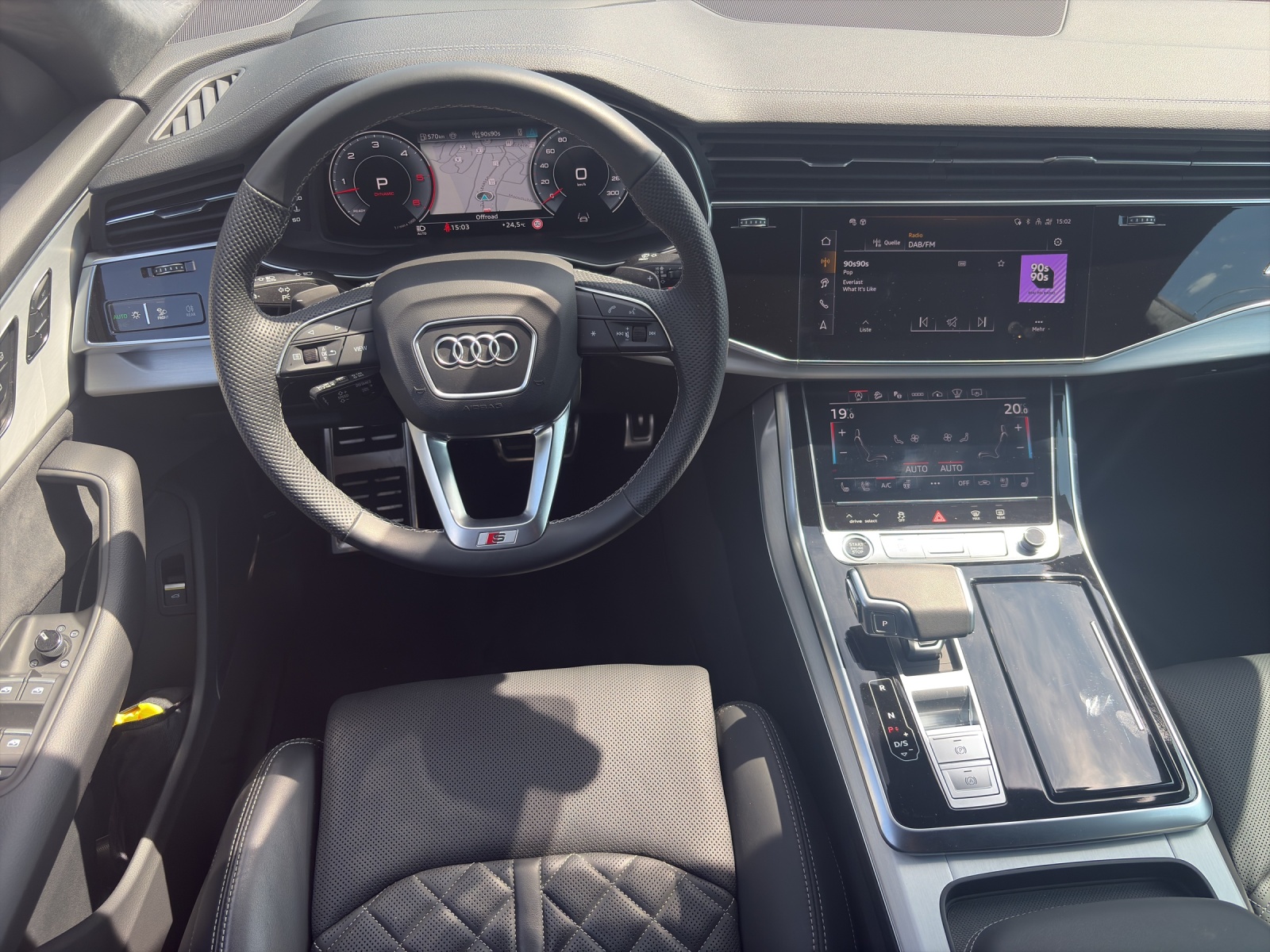 AUDI Q8 SUV 3.0 50 TDI quattro T-Tronic-image-9