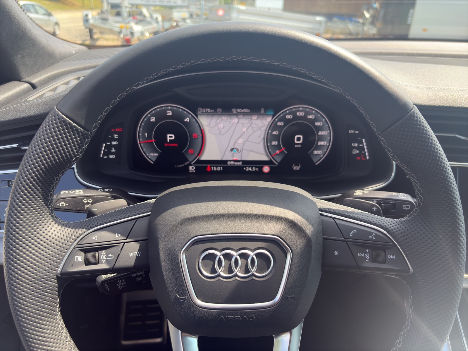 AUDI Q8 SUV 3.0 50 TDI quattro T-Tronic-image-12