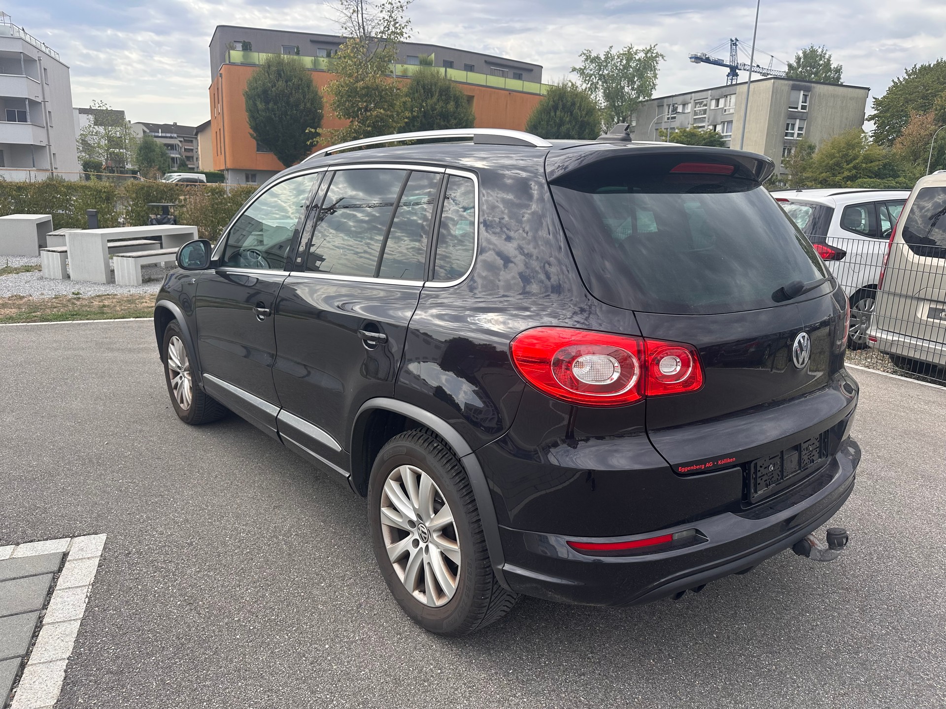 VW Tiguan 2.0 TSI R-Line-image-6