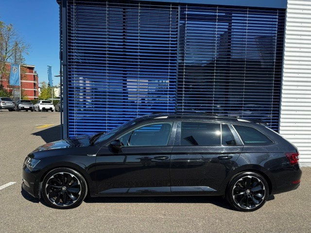 SKODA Superb Combi 2.0 TDi SportLine+ 4x4 DSG-image-1