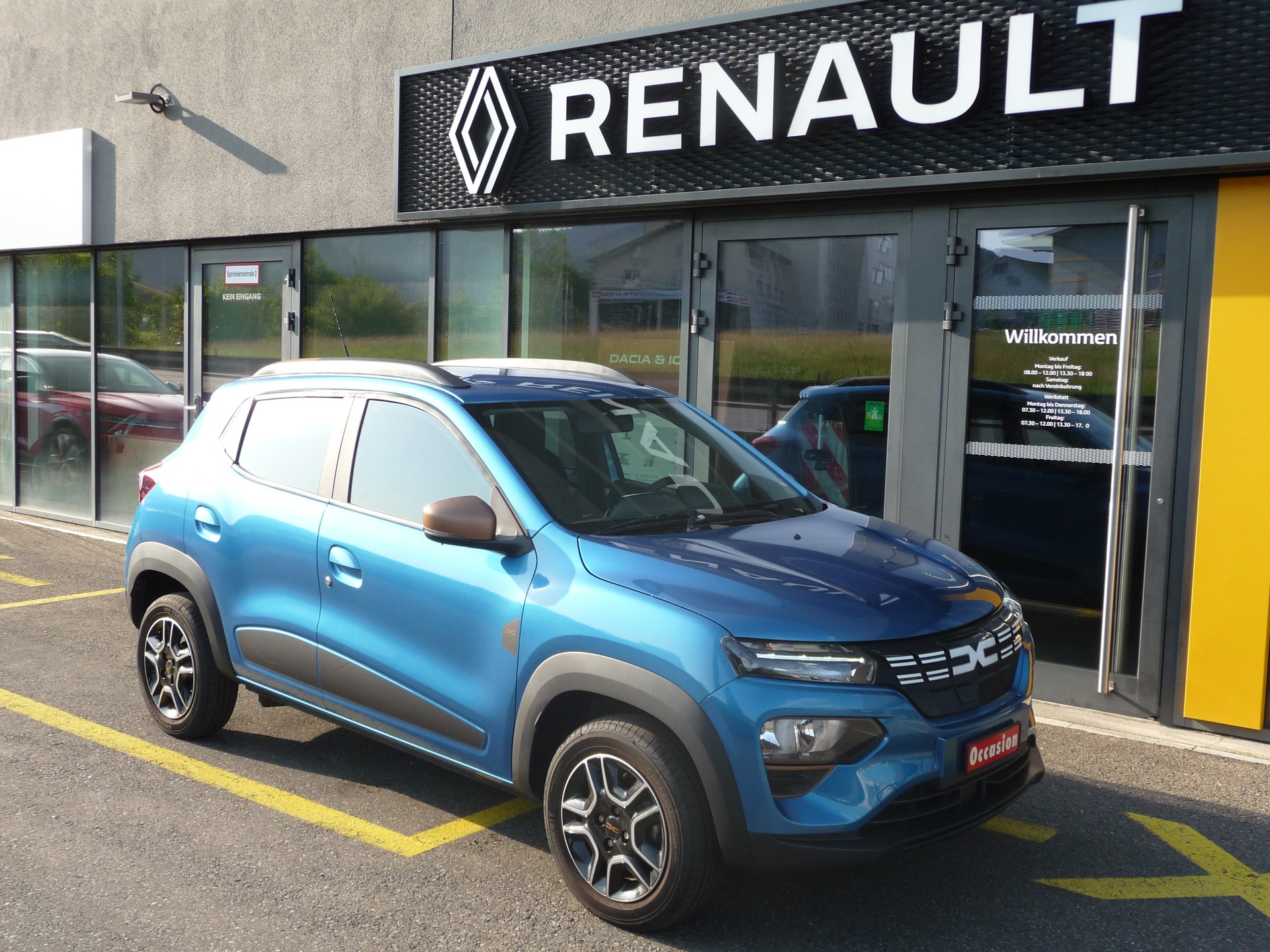 DACIA Spring 27 kWh Electric 65 Extreme-showroom-element-1