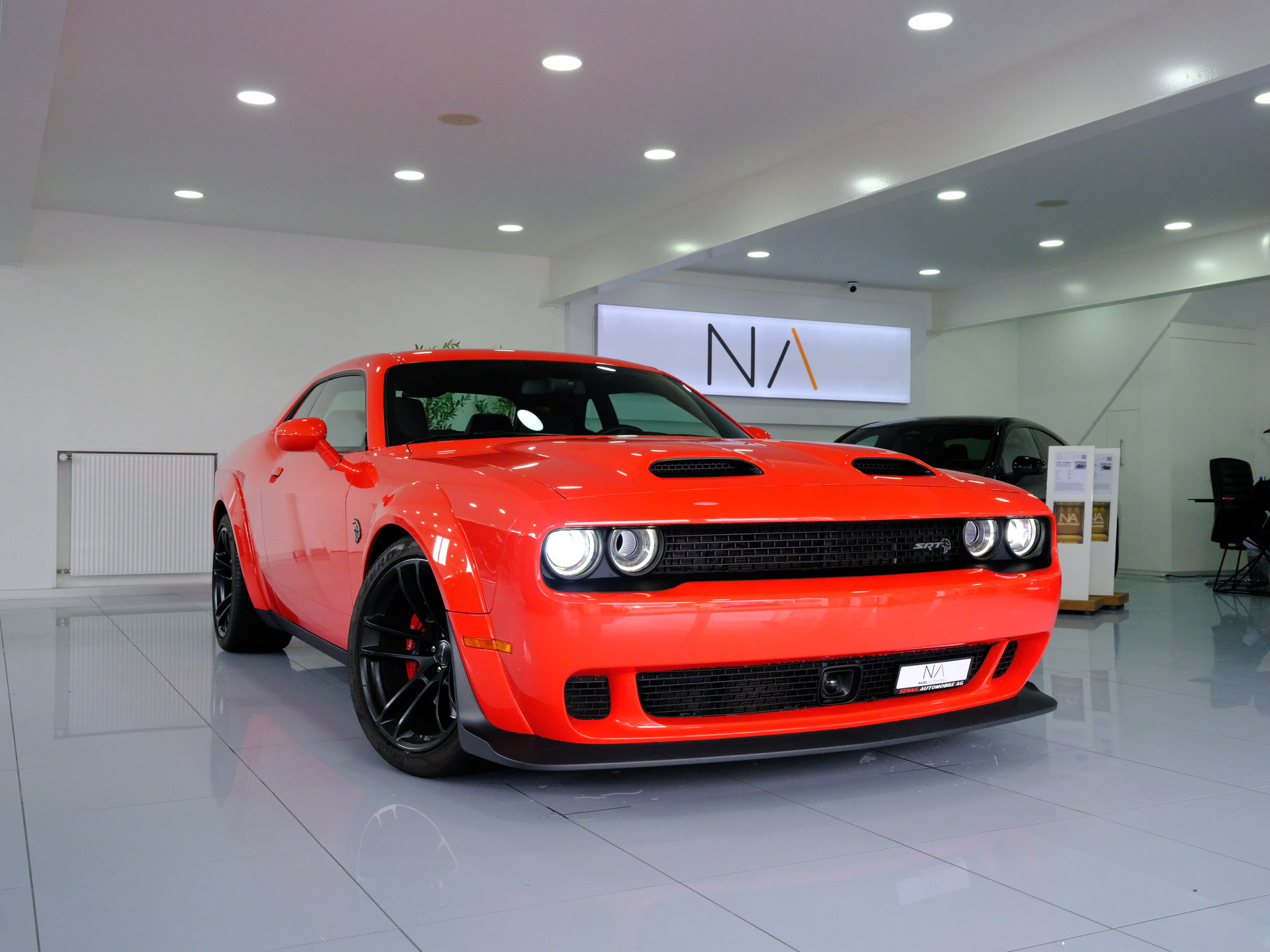 DODGE CHALLENGER HELLCAT WIDEBODY
