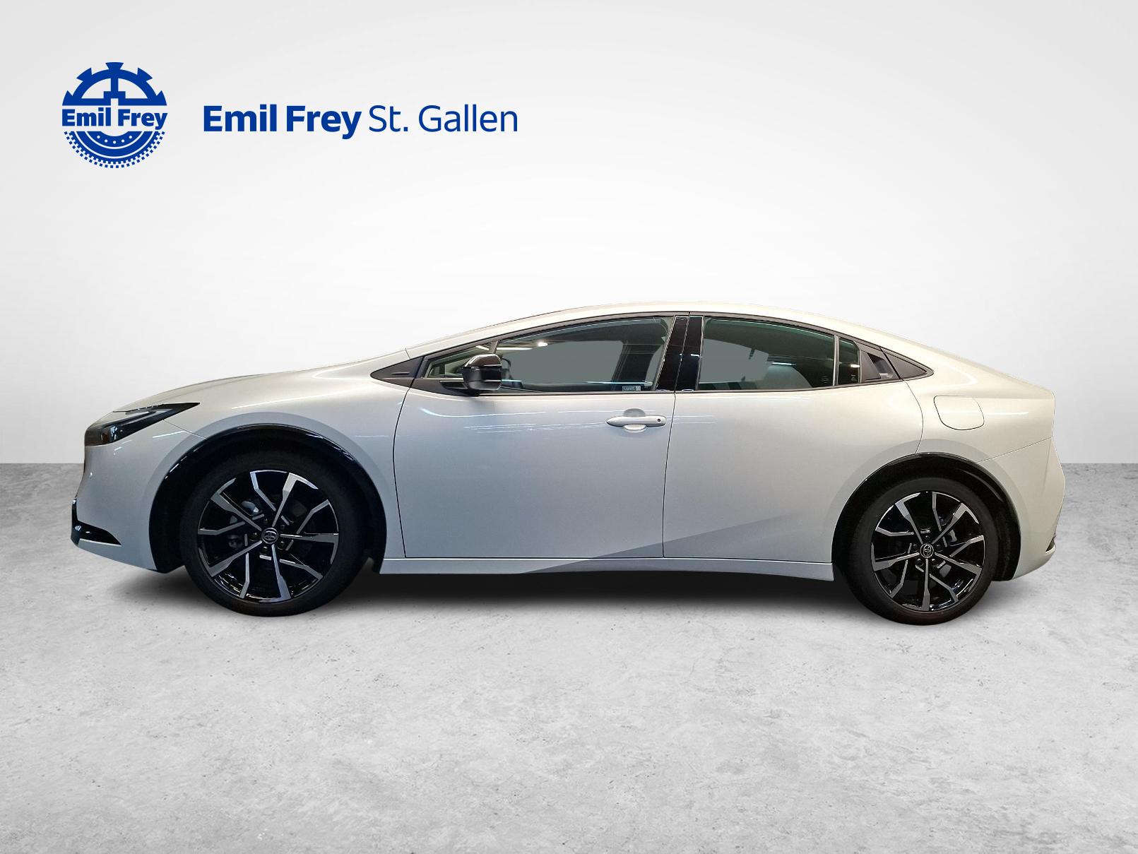 TOYOTA Prius 2.0 Plug-In-Hybrid Style-showroom-element-1