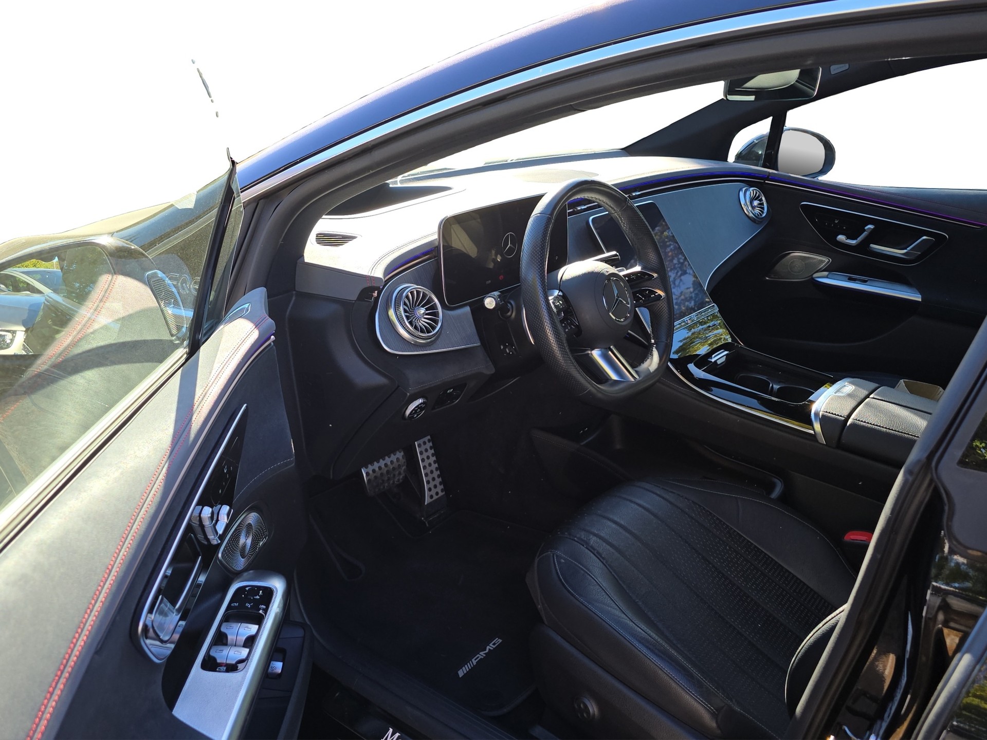 MERCEDES-BENZ EQE 500 4 Matic-image-5
