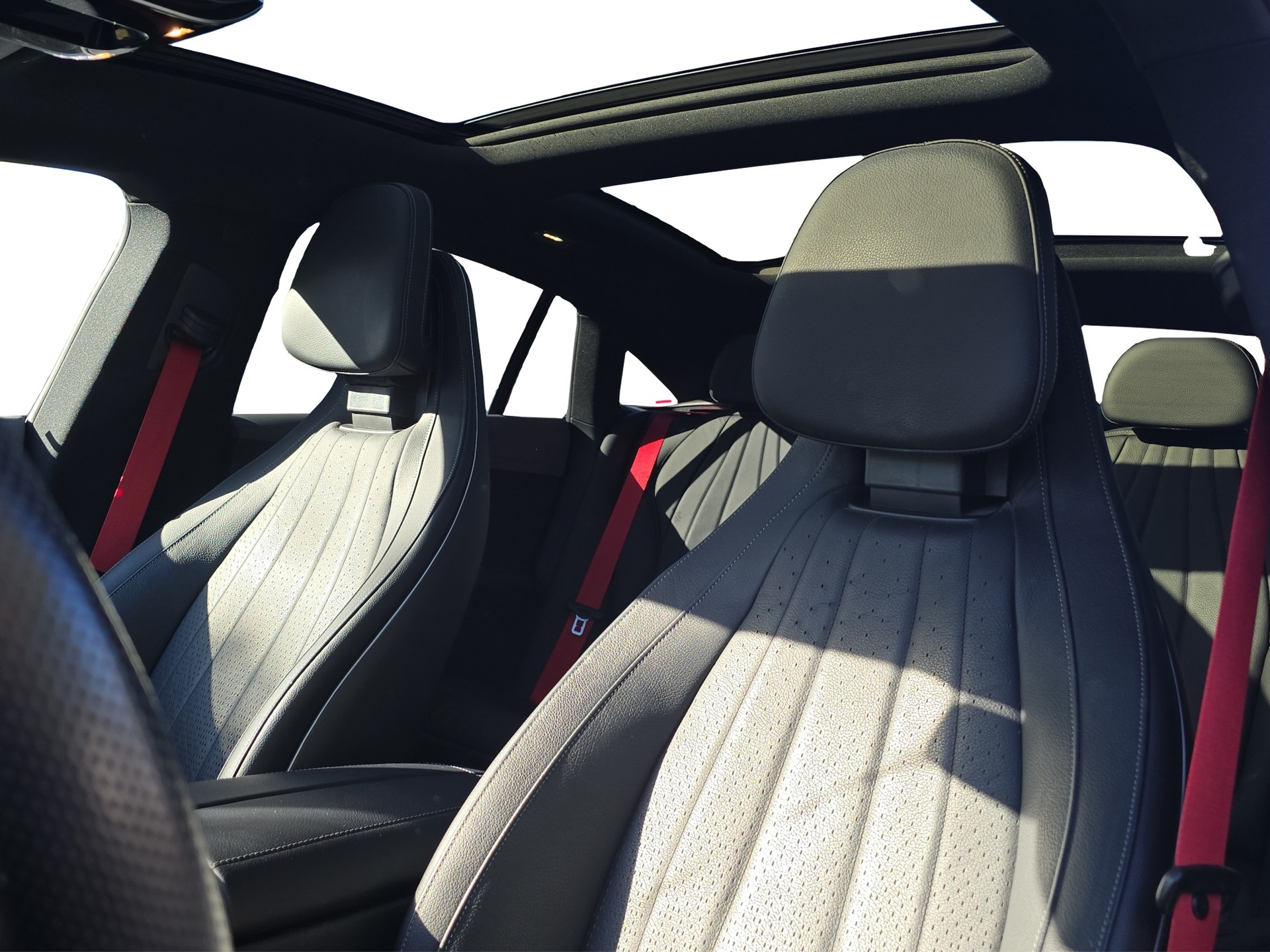 MERCEDES-BENZ EQE 500 4 Matic-image-6