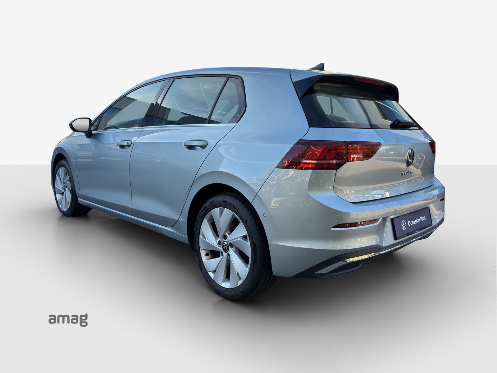 VW Golf 1.5 e TSI mHEV Style DSG-showroom-element-2