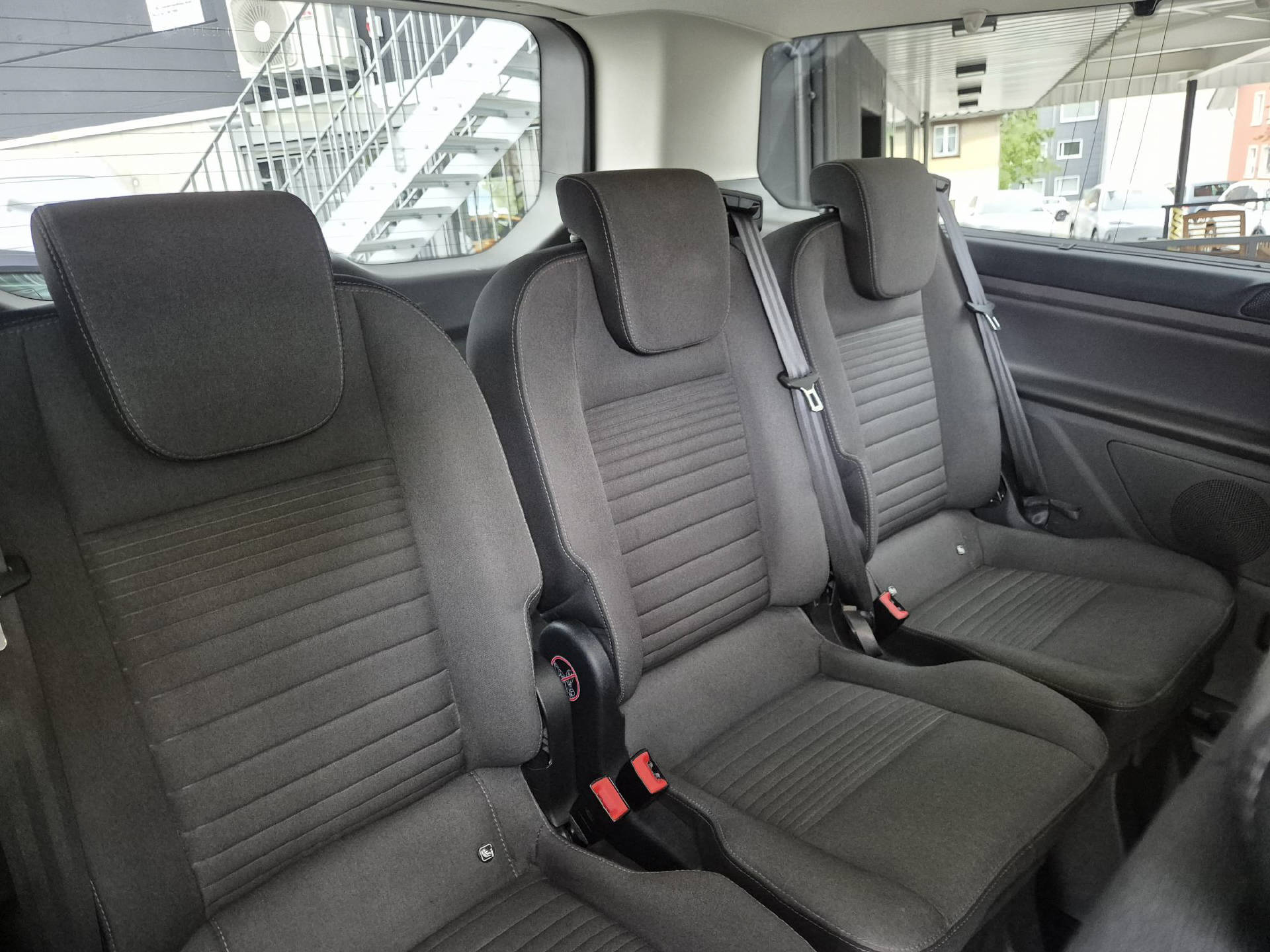 FORD Tourneo Custom 320 L2 2.0 TDCi 130 Titanium-image-12