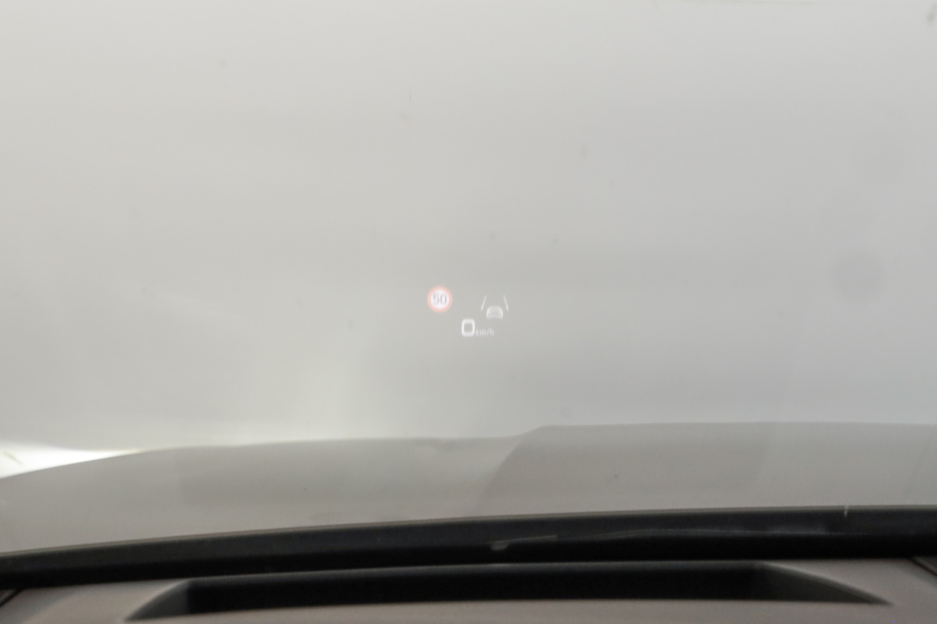 AUDI A7 Sportback 55 TFSI e quattro Carat Beige S line • Bang & Olufsen • Head-up Display-image-24