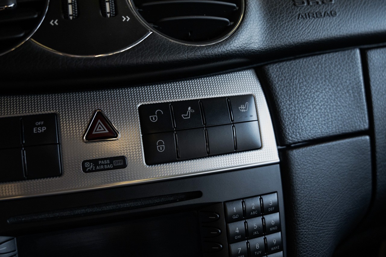 MERCEDES-BENZ CLK 200 Kompressor Avantgarde-image-30