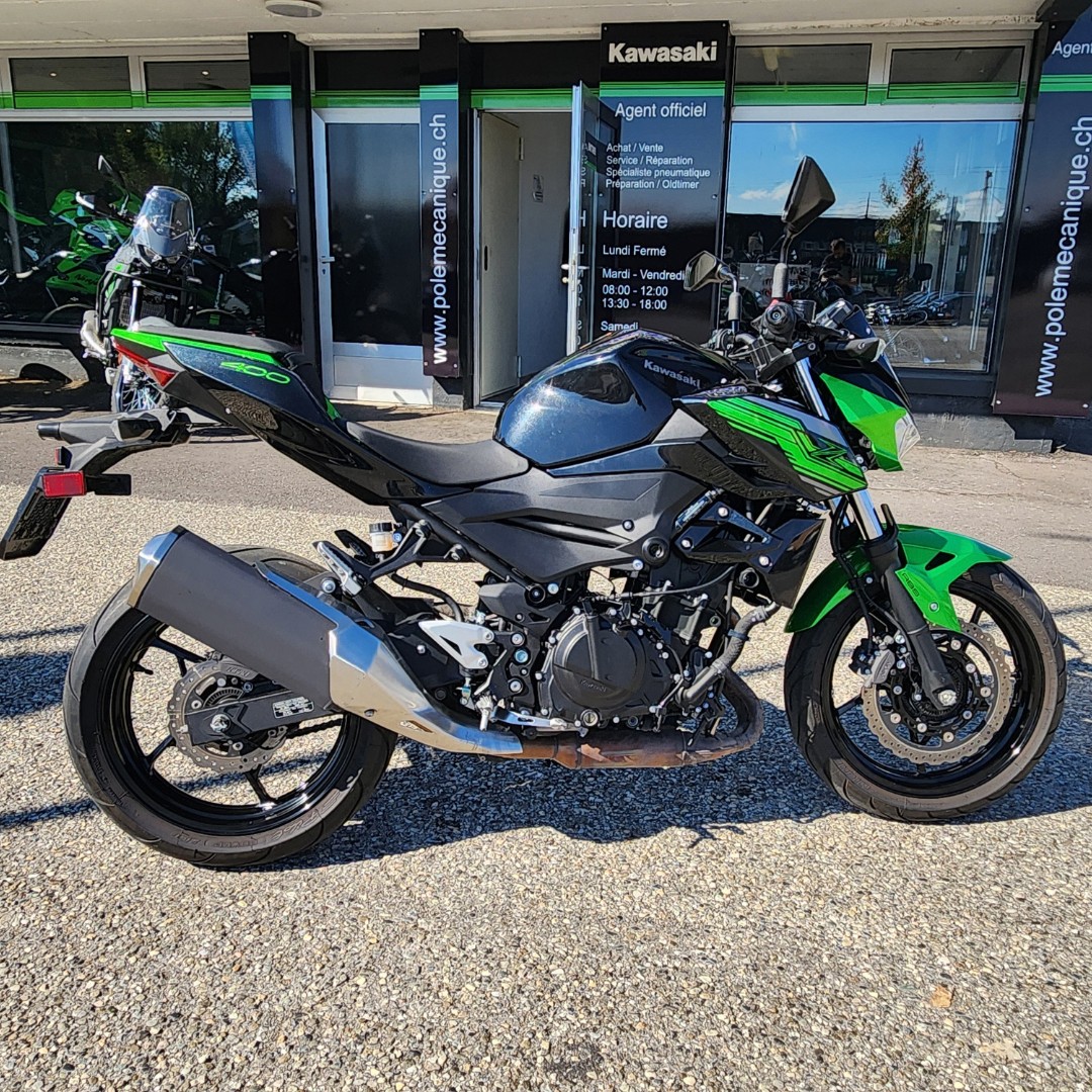 KAWASAKI Z 400 ABS-image-11
