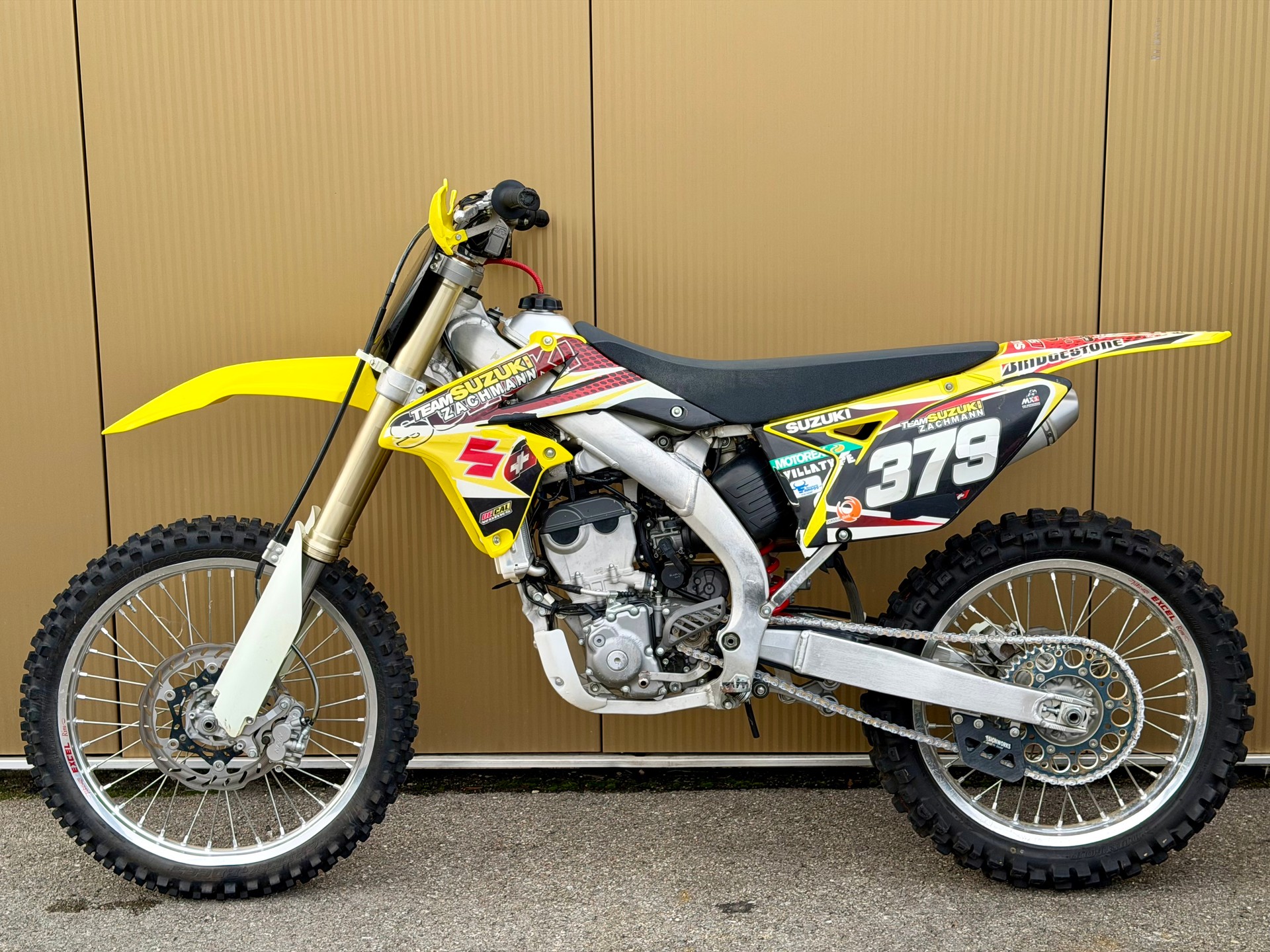 SUZUKI RM-Z 250-image-9
