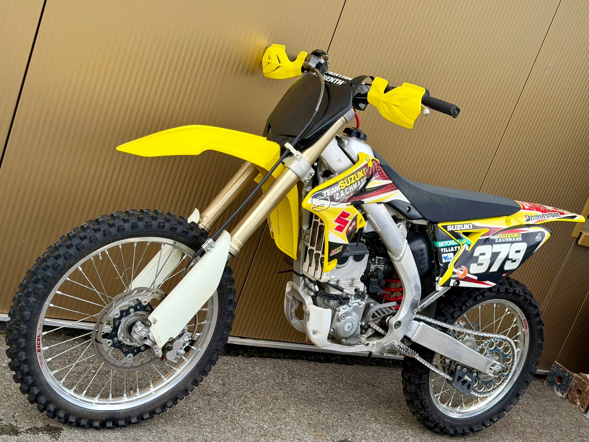 SUZUKI RM-Z 250-image-8