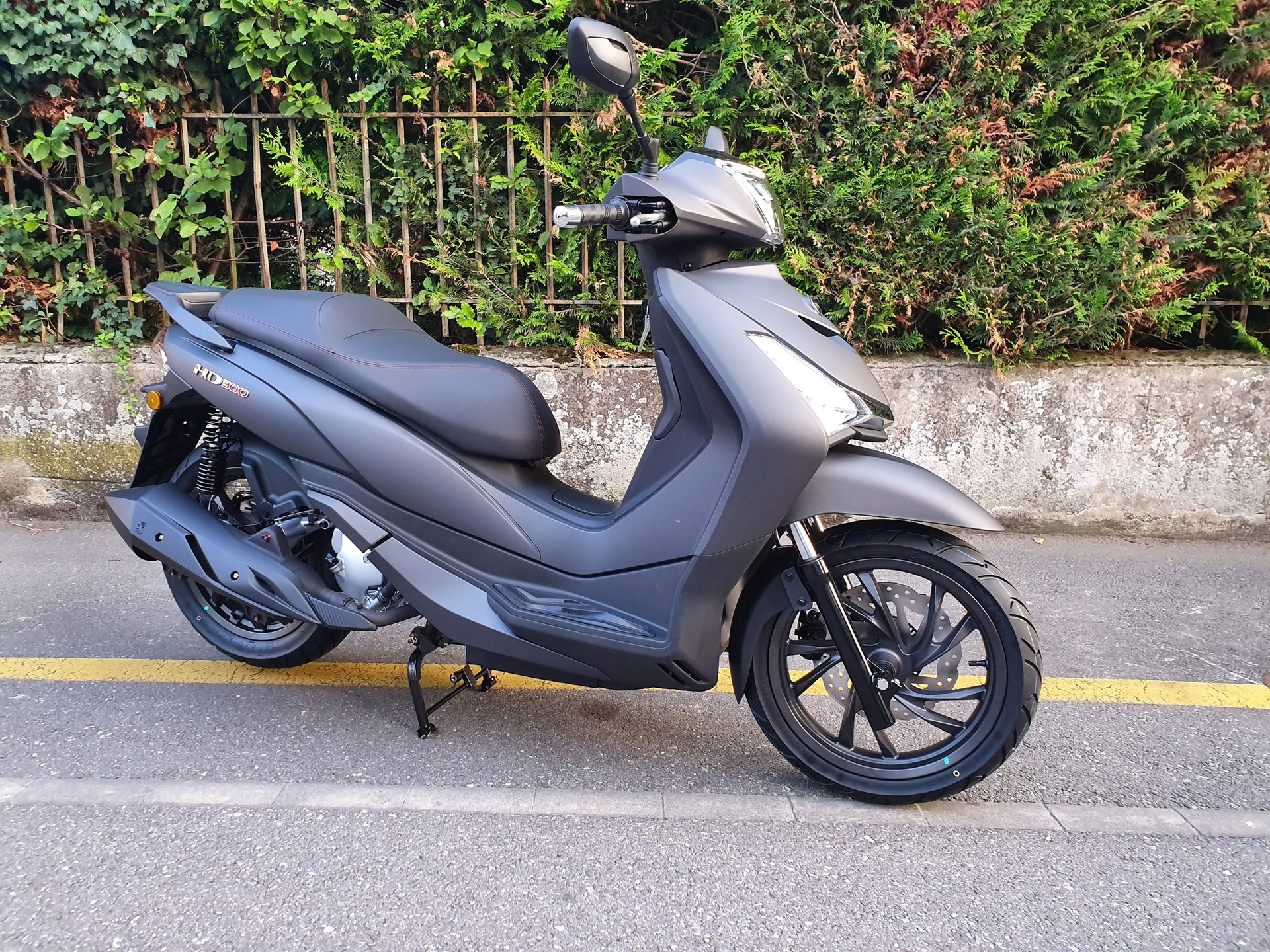 SYM HD 300i ABS-image-0