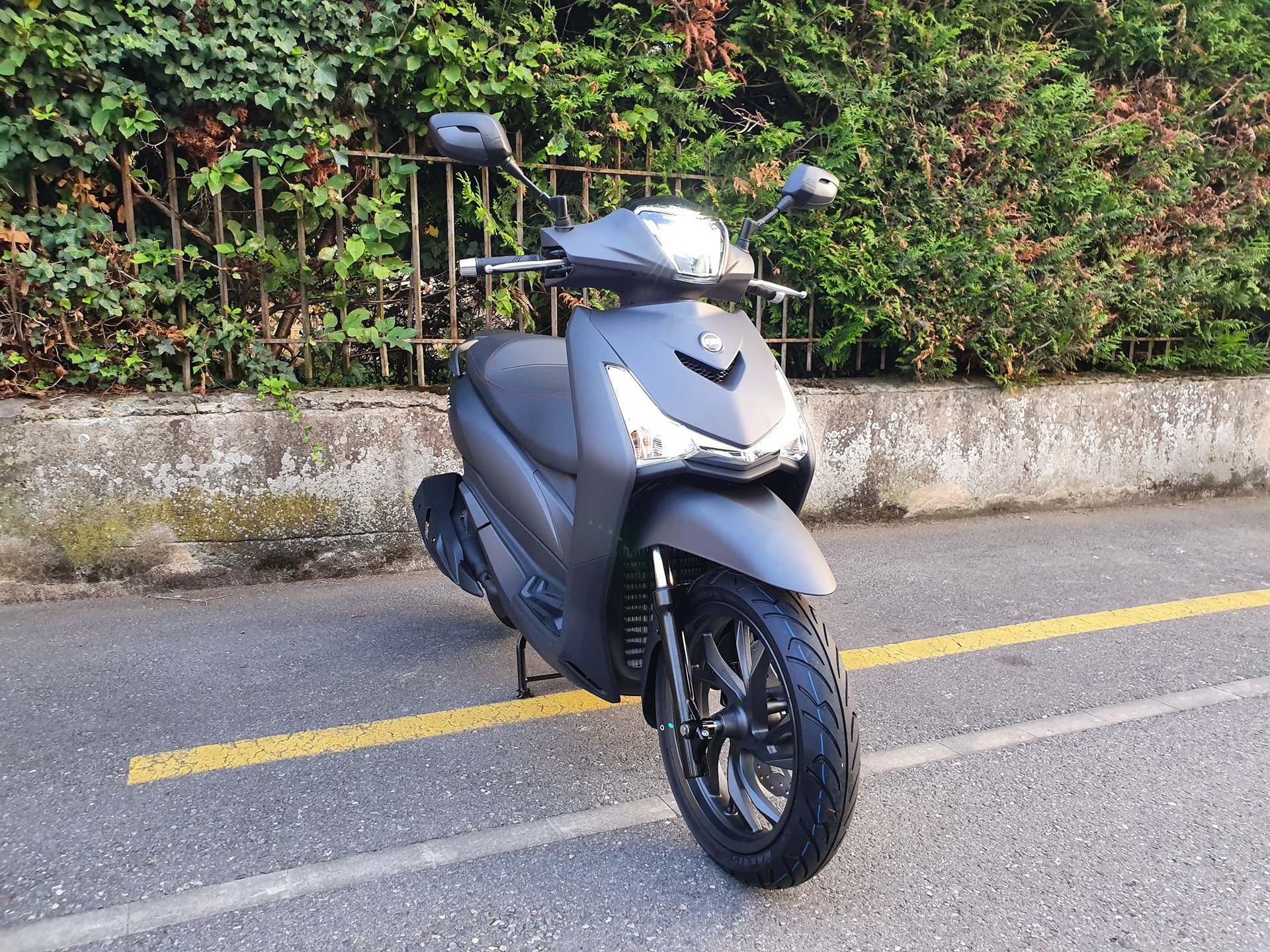 SYM HD 300i ABS-image-3
