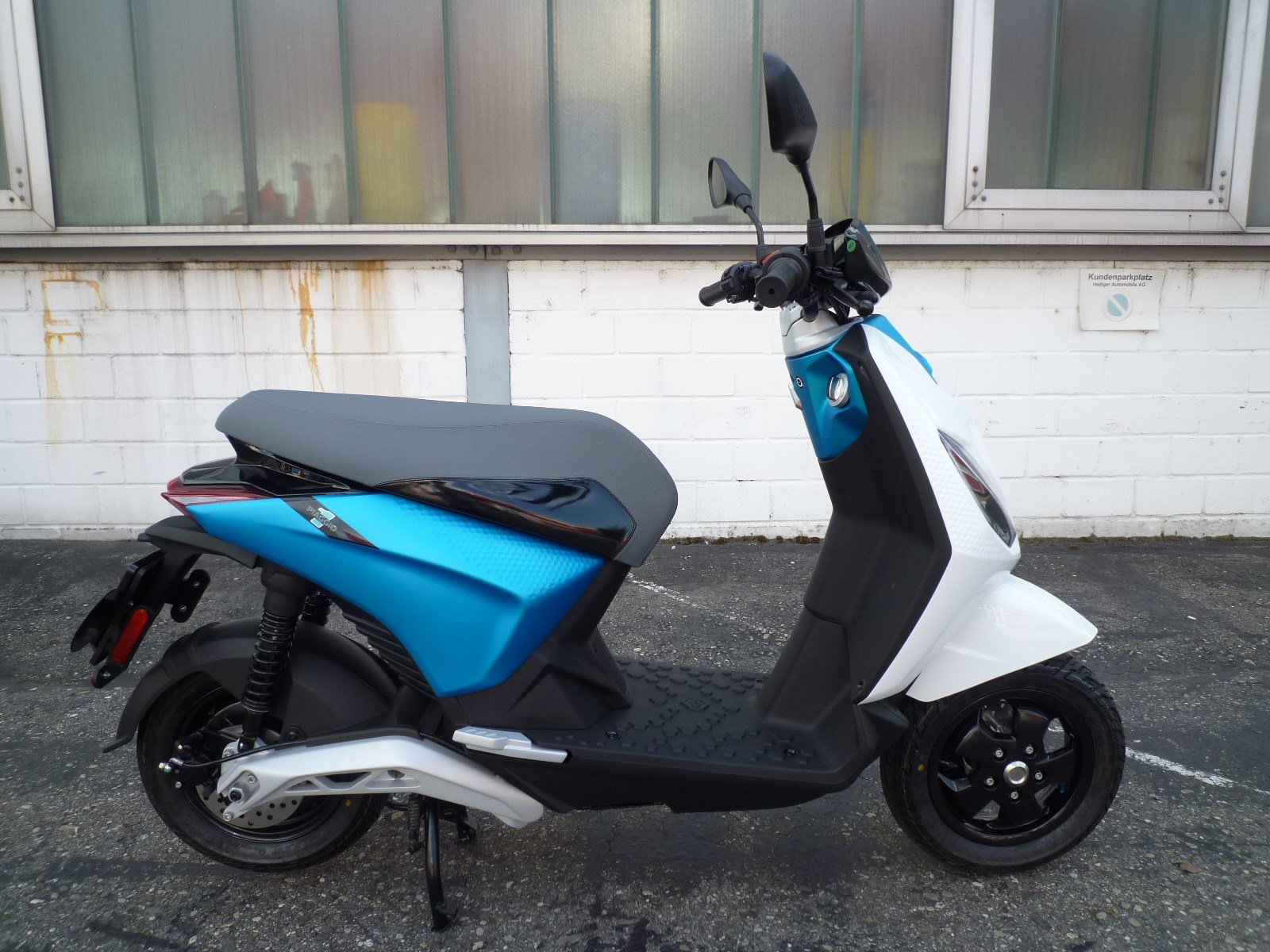 PIAGGIO Piaggio 1 Active 60km/h Full Electric-image-0