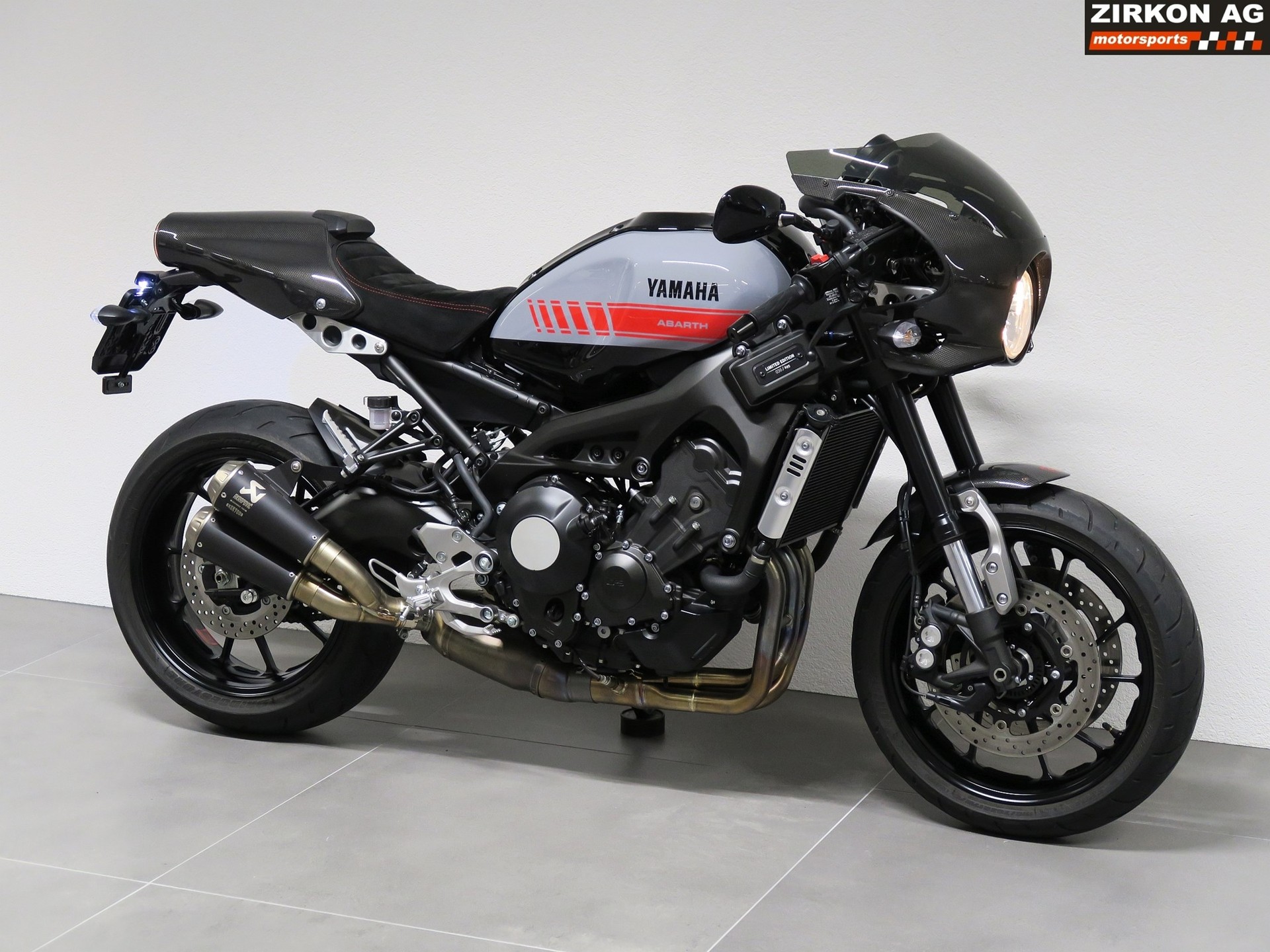 YAMAHA XSR 900 Abarth-image-1