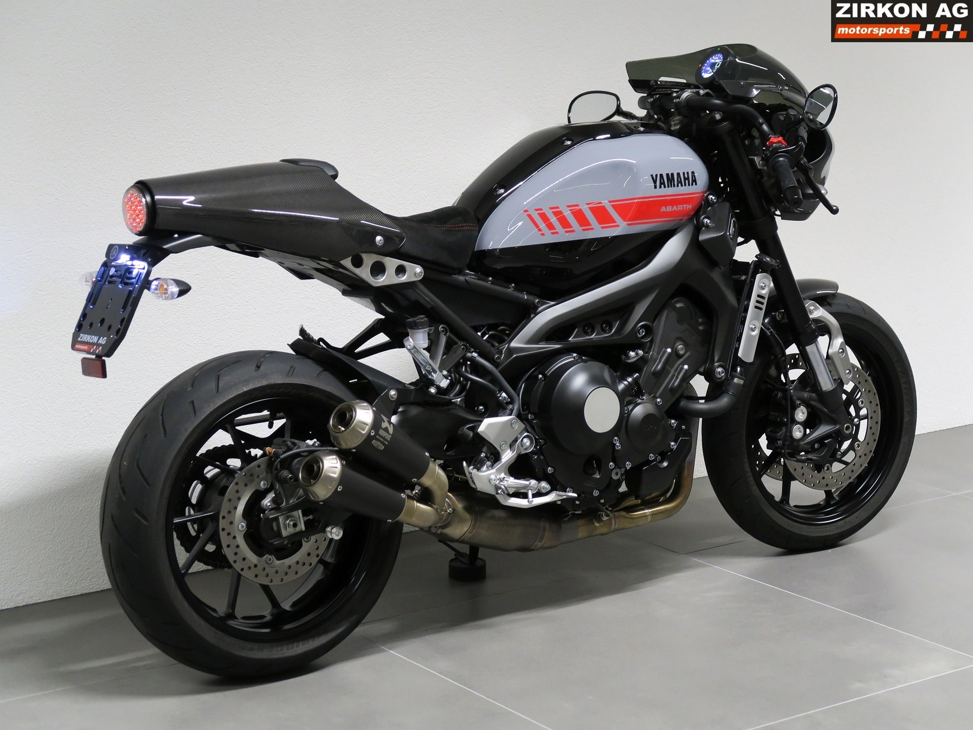YAMAHA XSR 900 Abarth-image-5