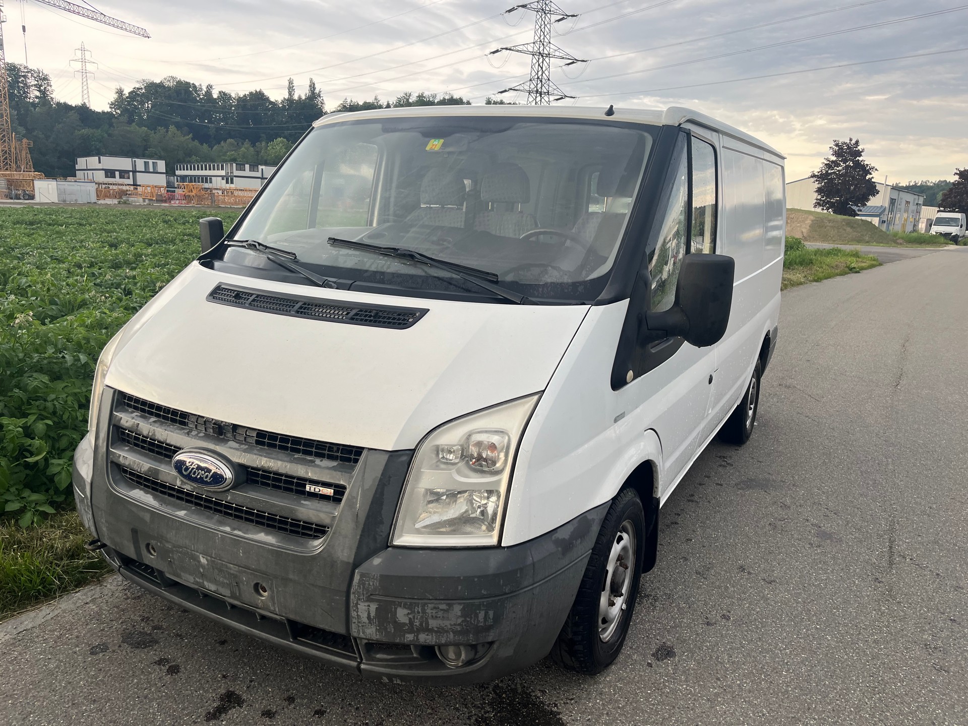 FORD Transit 2.2 TDCi 260 S Trend-image-3