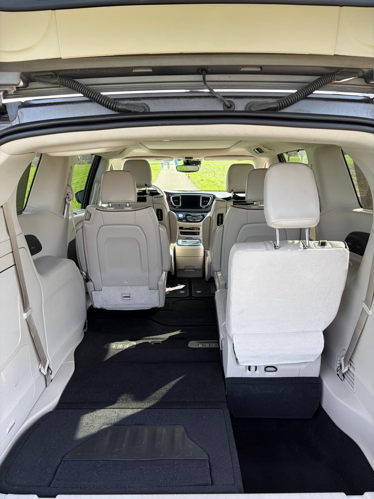 CHRYSLER Pacifica Limited-image-15