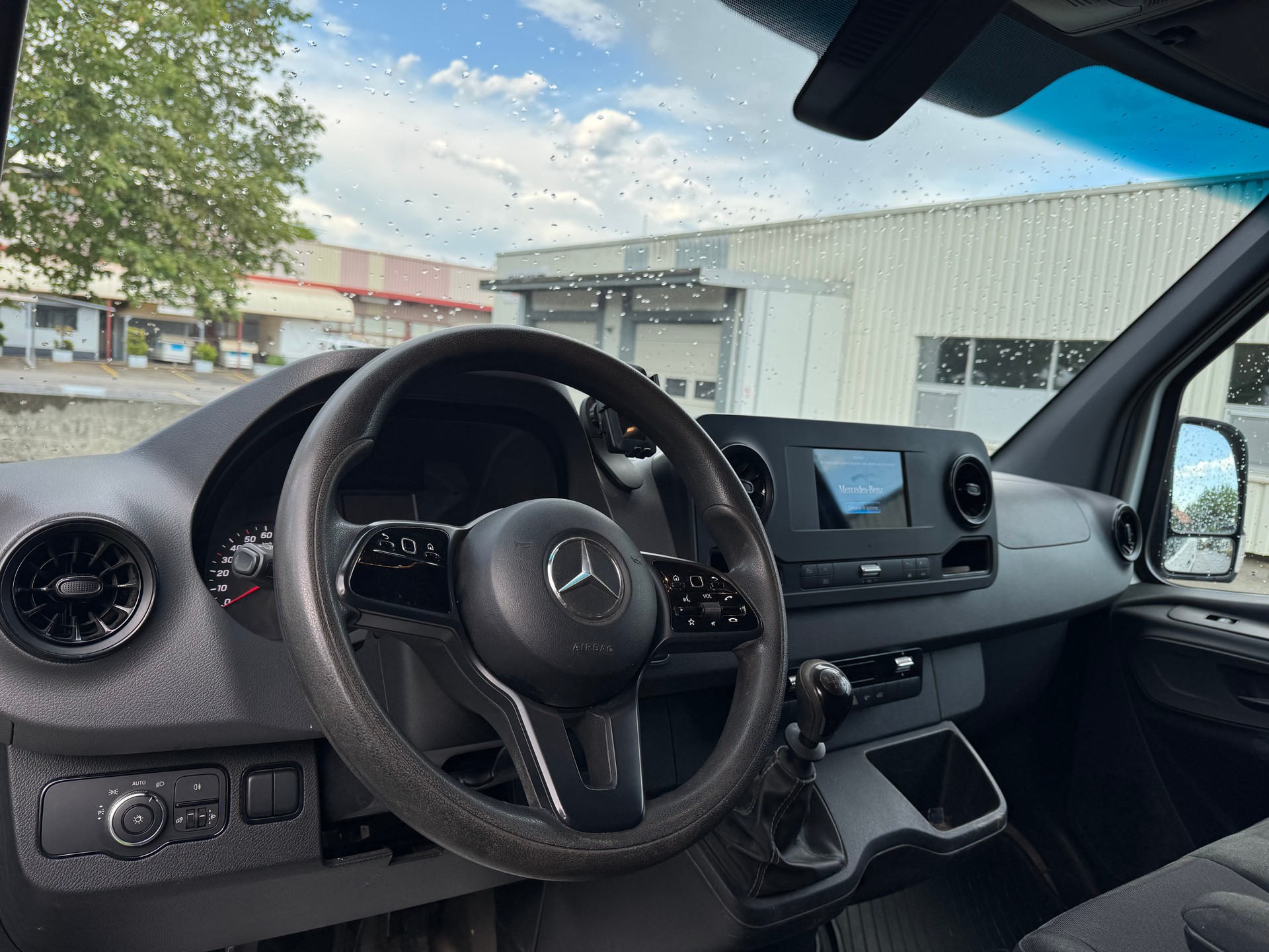 MERCEDES-BENZ Sprinter 314 CDI Worker Standard-image-9