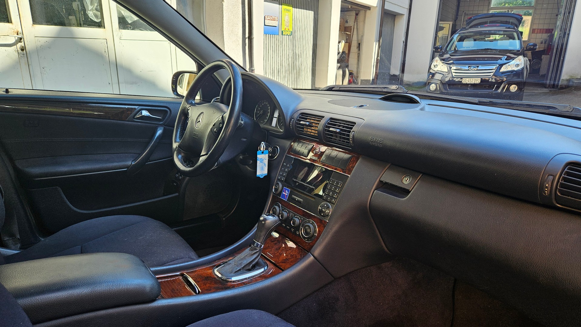 MERCEDES-BENZ C 240 Classic 4Matic Automatic-image-6