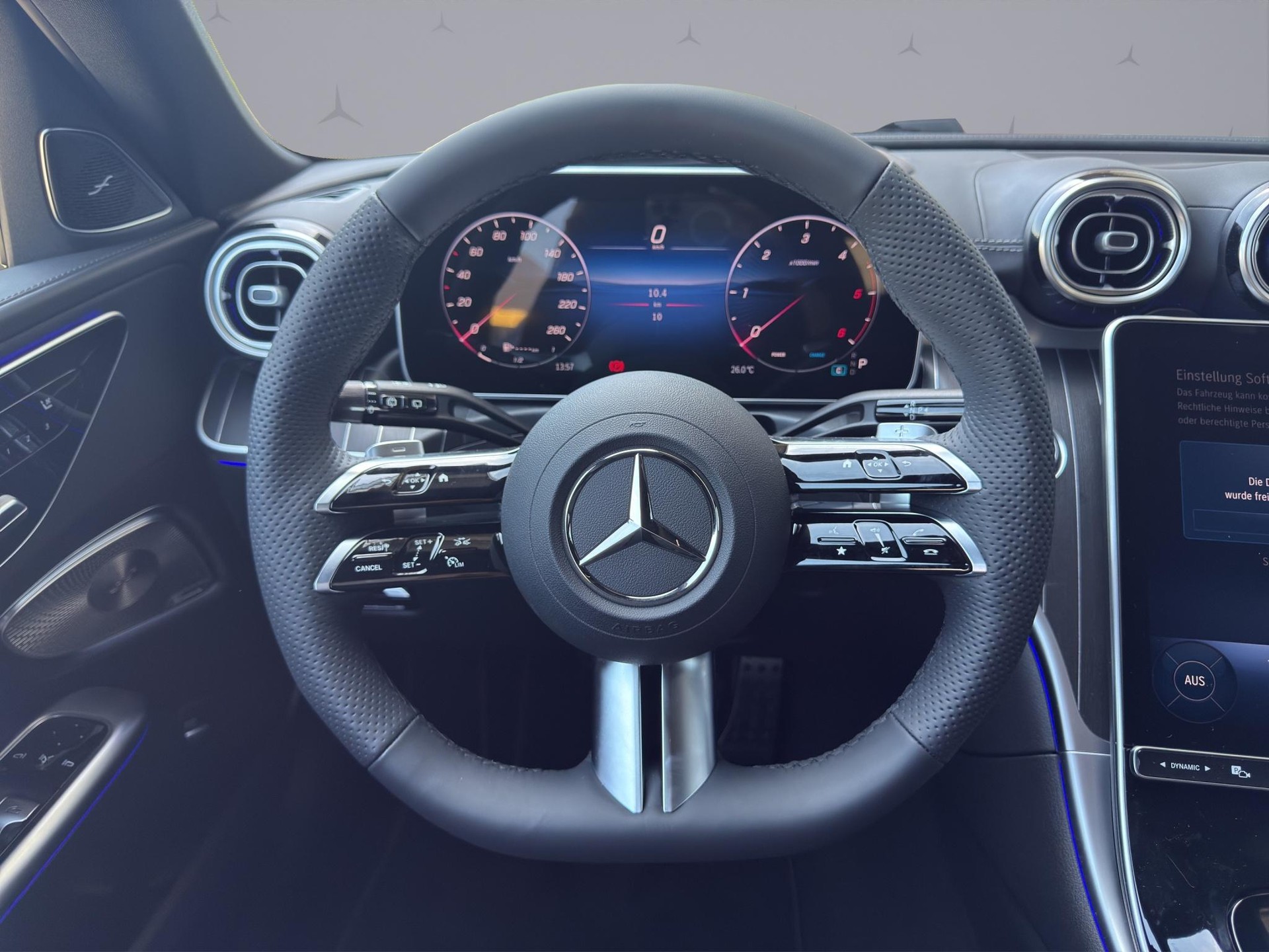 MERCEDES-BENZ C 220 d Swiss Star AMG Line 4matic Kombi-image-10