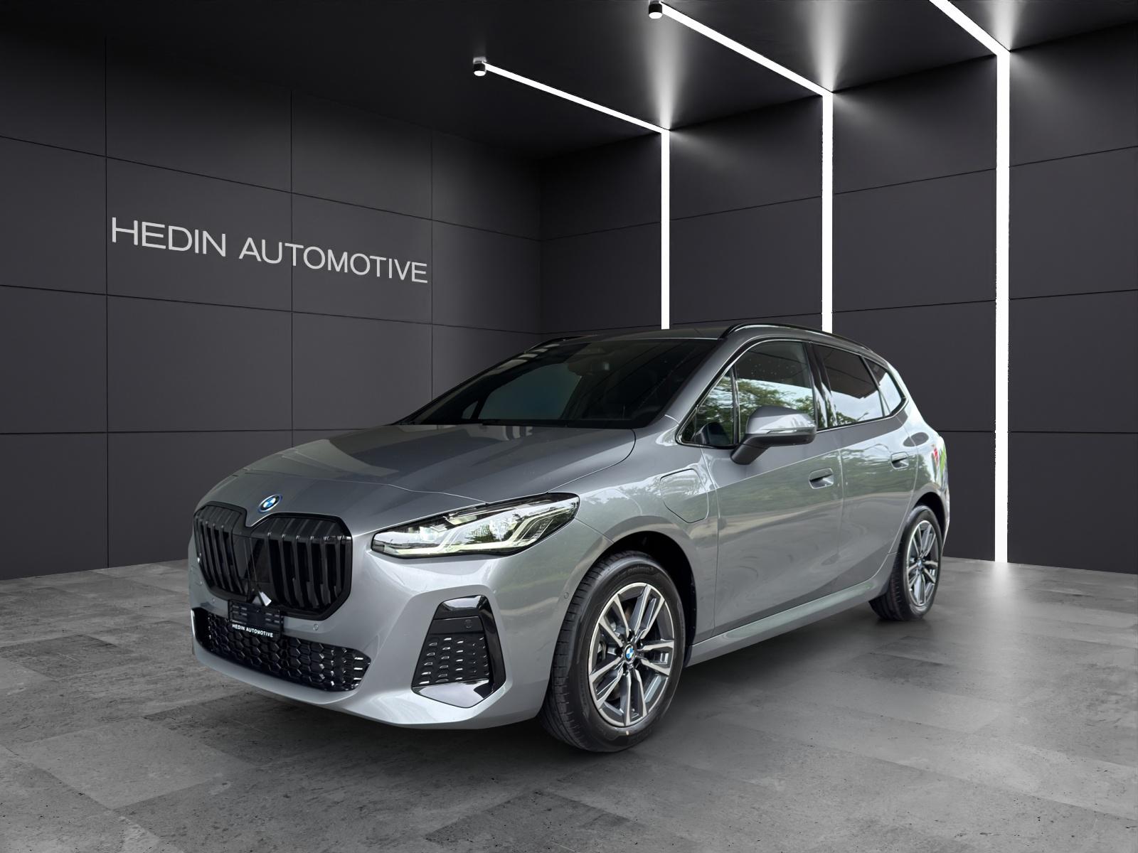 BMW 230e xDrive paddles Active Tourer