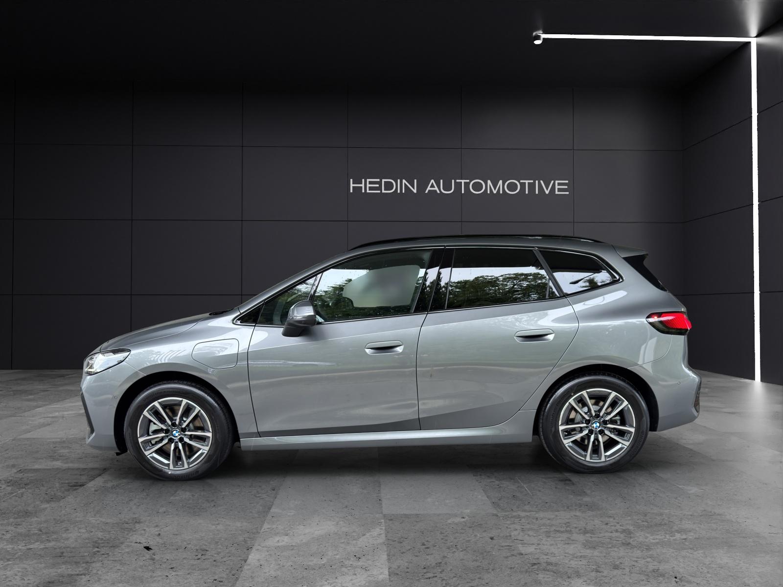 BMW 230e xDrive paddles Active Tourer-showroom-element-3