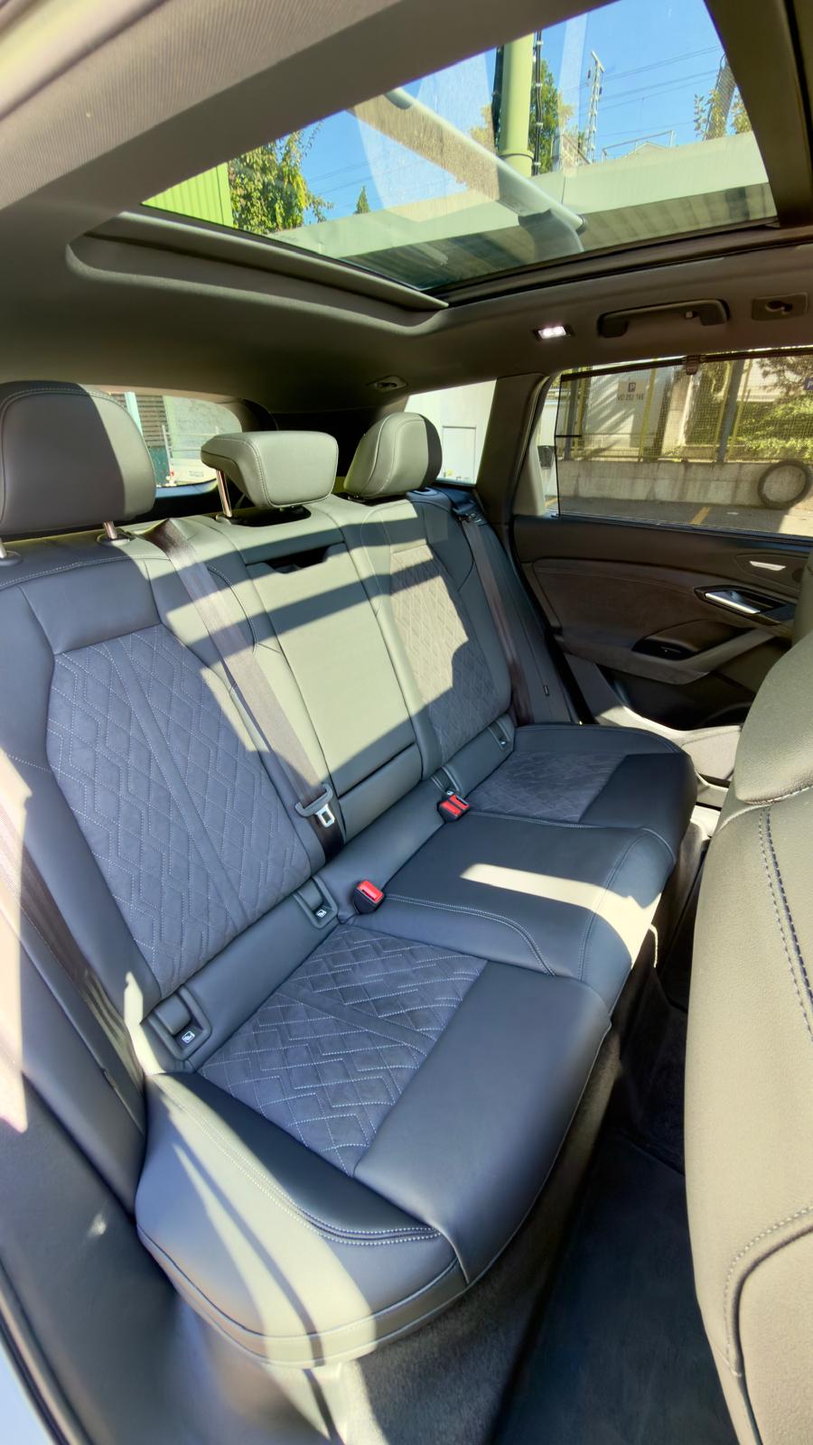 AUDI SQ6 e-tron quattro-image-11