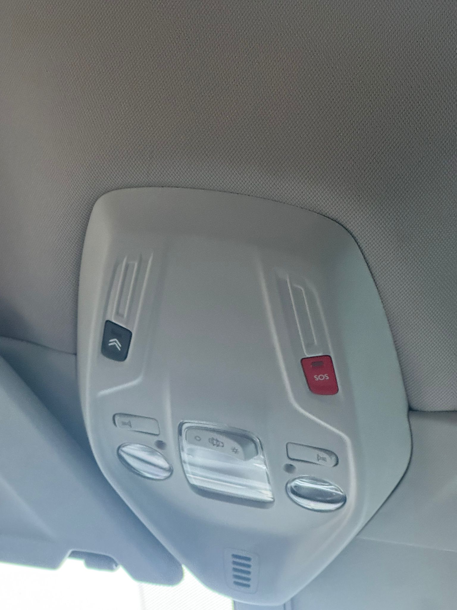 CITROEN Grand C4 Picasso 1.6 BlueHDi Exclusive EAT6-image-18