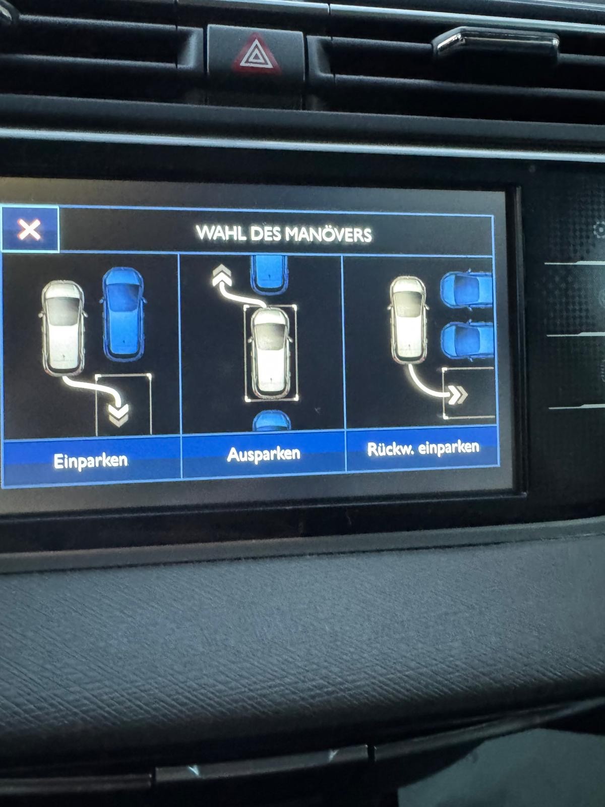 CITROEN Grand C4 Picasso 1.6 BlueHDi Exclusive EAT6-image-12