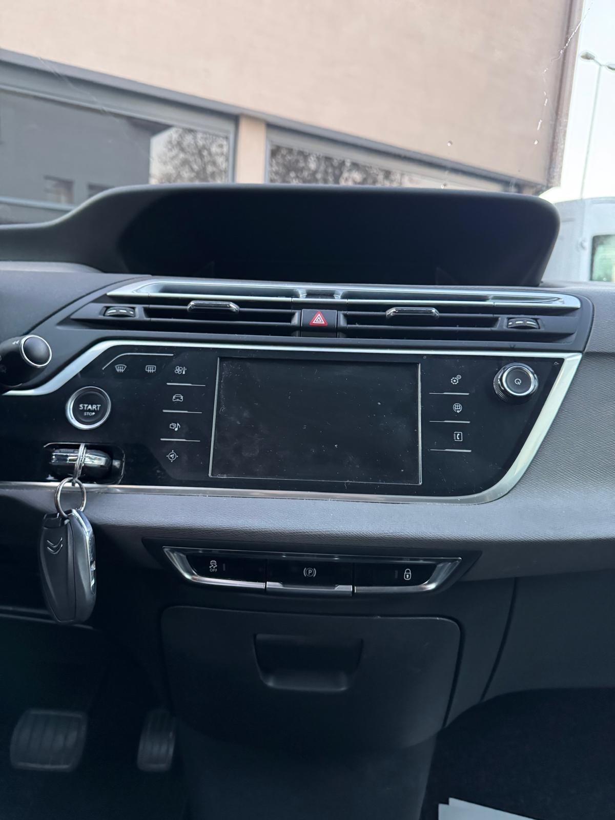 CITROEN Grand C4 Picasso 1.6 BlueHDi Exclusive EAT6-image-13