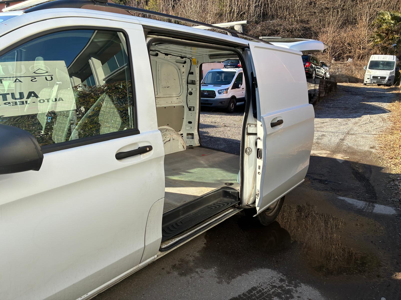 MERCEDES-BENZ Vito 114 CDI EL Euro 5-image-5
