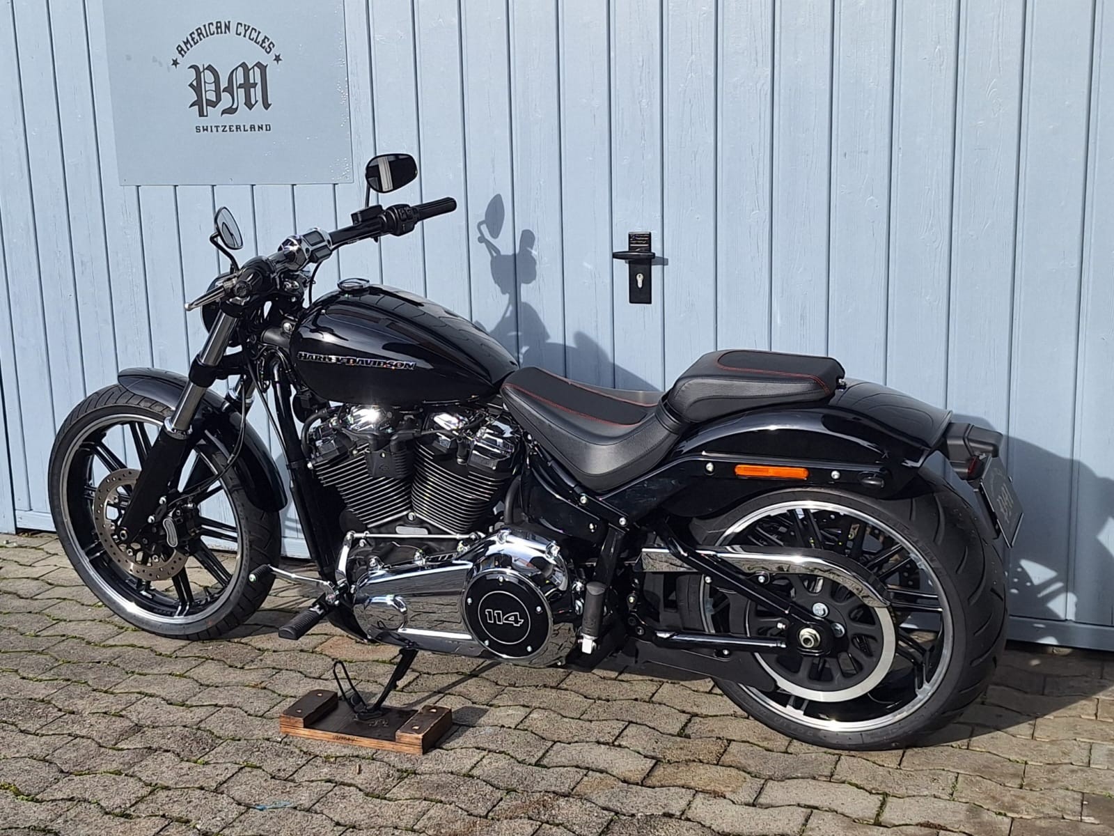 HARLEY-DAVIDSON FXBRS Breakout 114 ABS-image-9