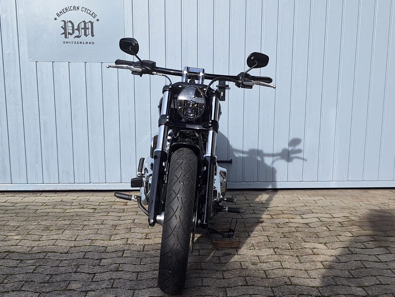 HARLEY-DAVIDSON FXBRS Breakout 114 ABS-image-3