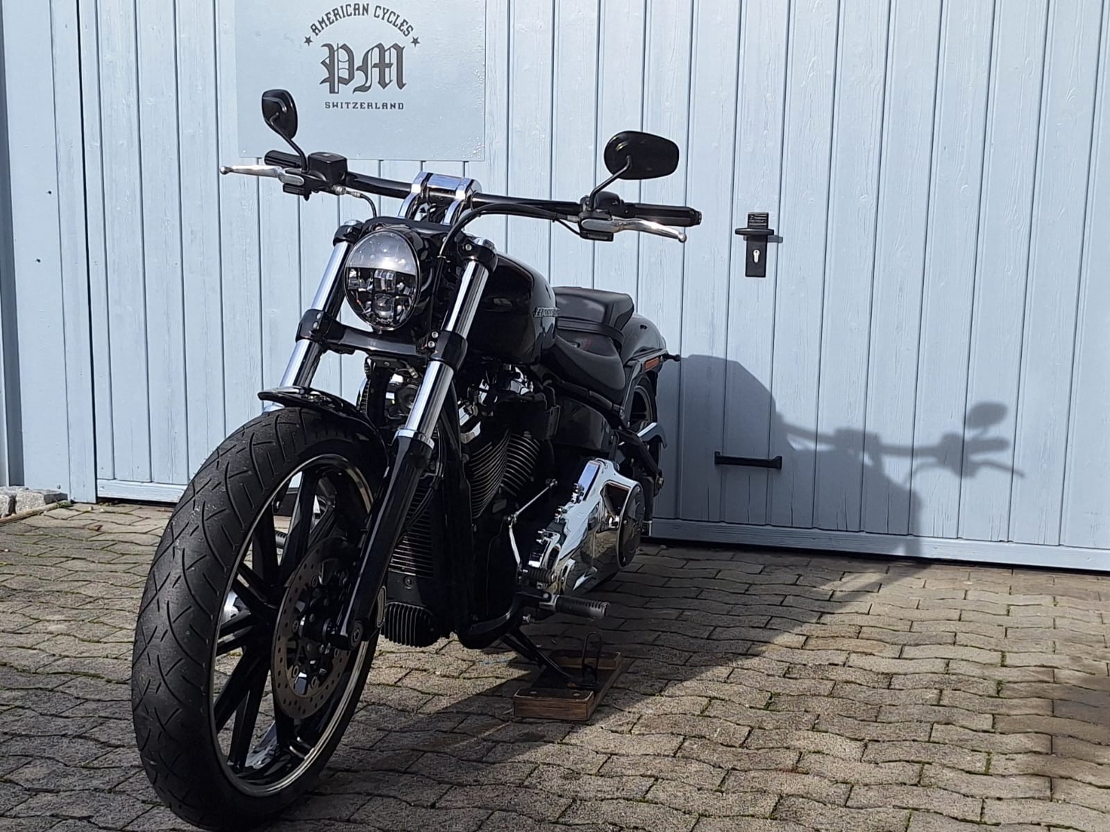 HARLEY-DAVIDSON FXBRS Breakout 114 ABS-image-6
