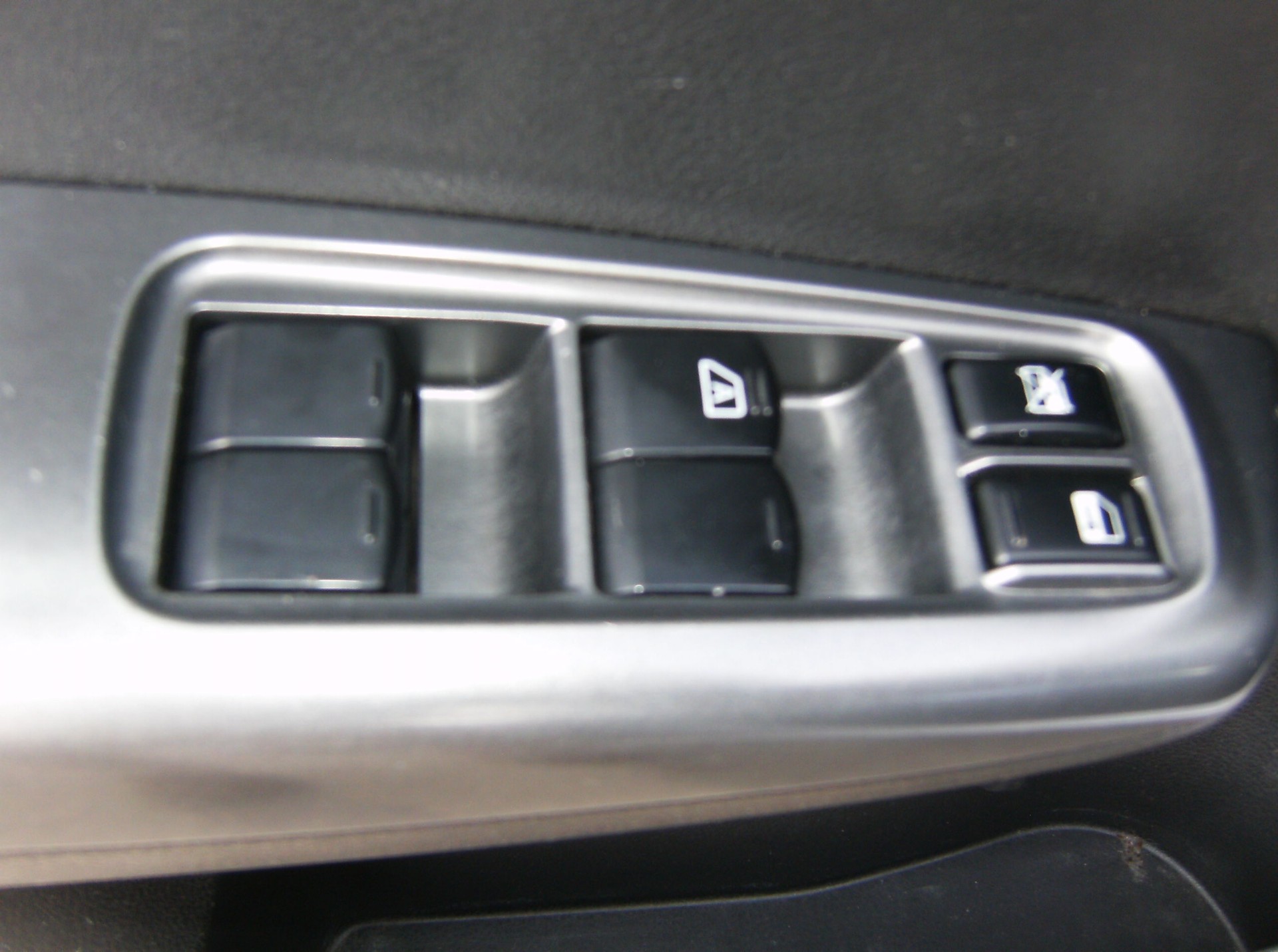 SUBARU Impreza 2.0D Swiss-image-8