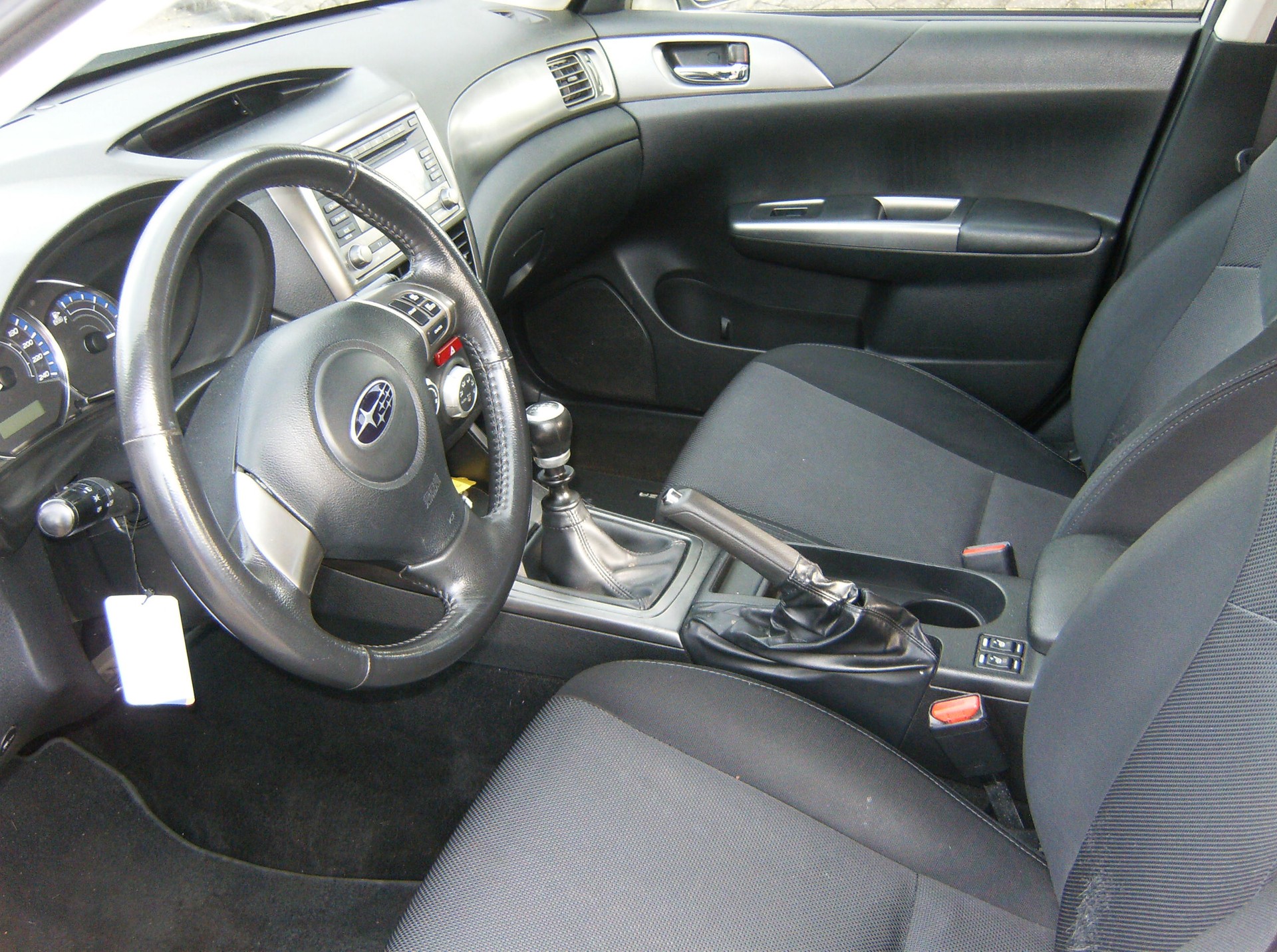 SUBARU Impreza 2.0D Swiss-image-6