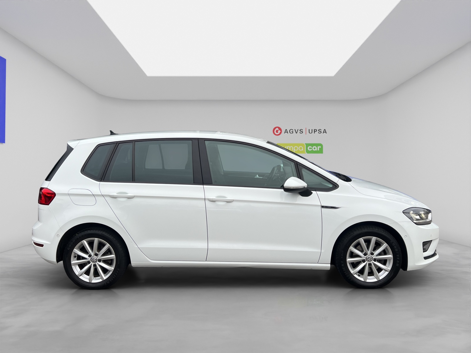 VW Golf Sportsvan 2.0 TDI Comfortline DSG-showroom-element-3